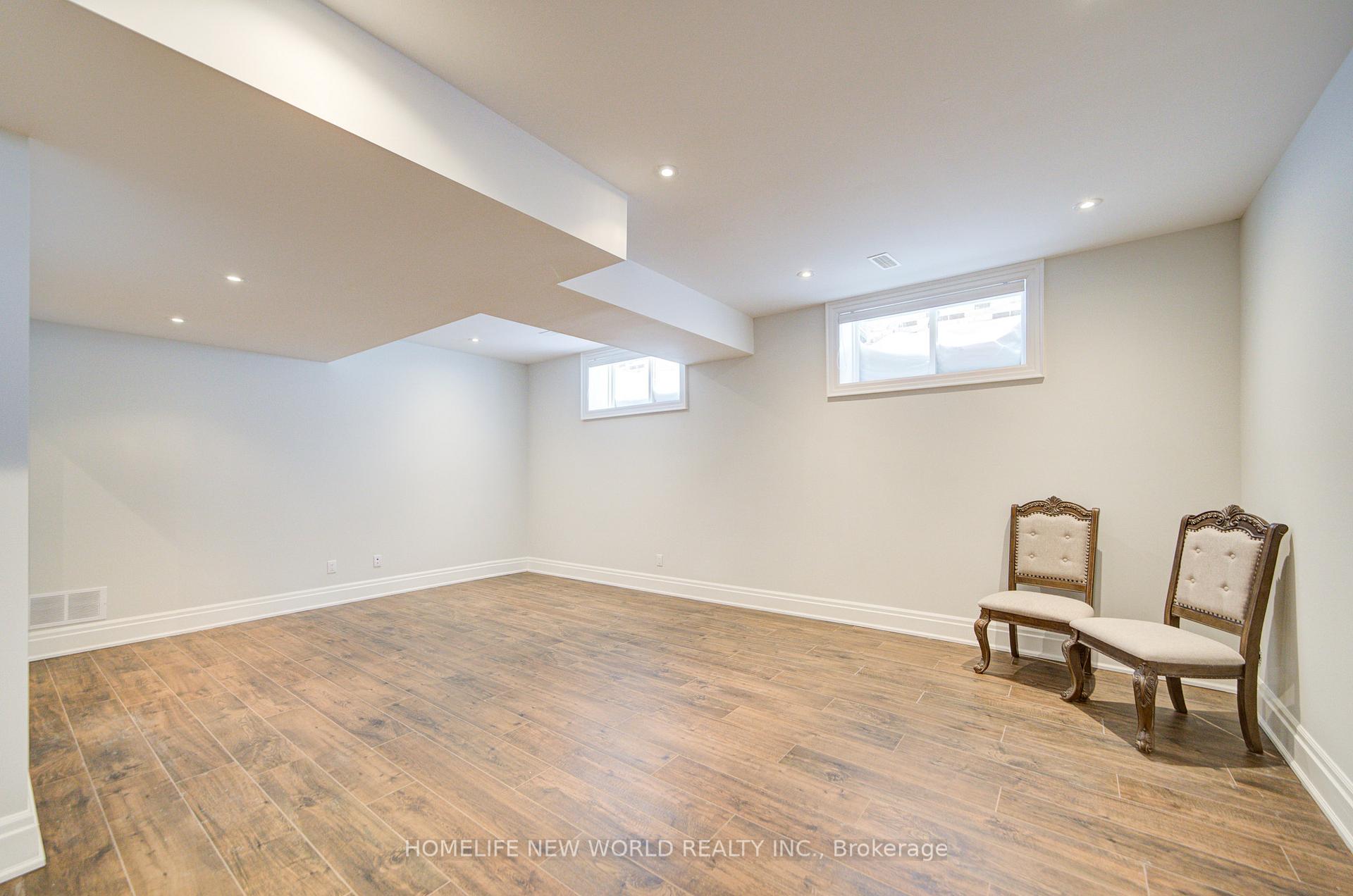 Photo 41 of 25 Payson Avenue, Vaughan, Crestwood-Springfarm-Yorkhill — HOMEH
