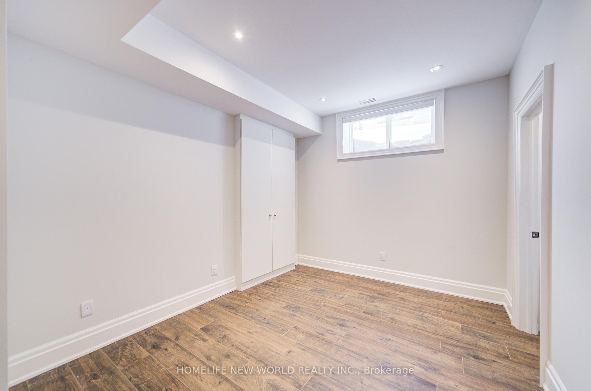 Photo 43 of 25 Payson Avenue, Vaughan, Crestwood-Springfarm-Yorkhill — HOMEH