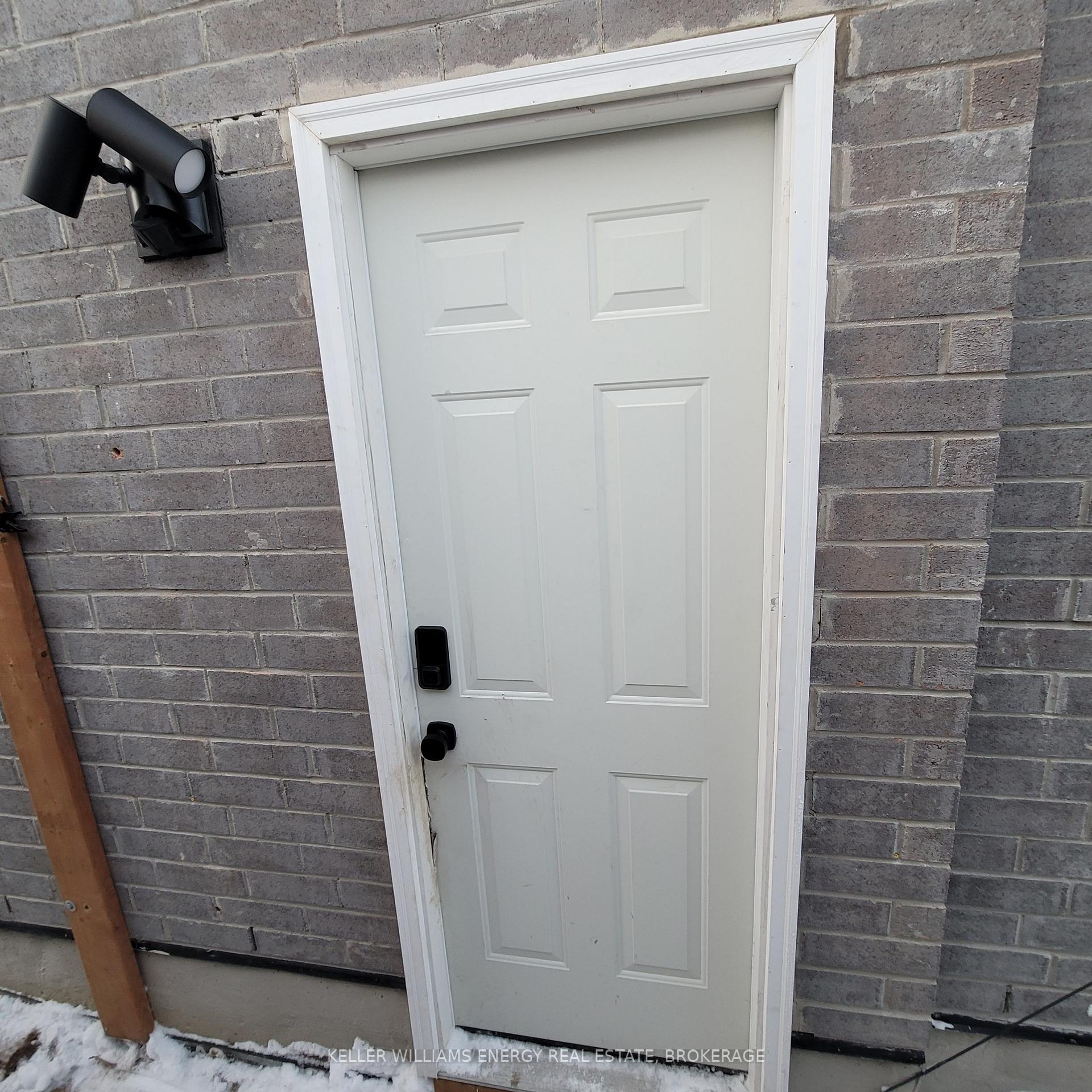 Photo 5 of Unit Bsmt, 50 Klein Way, Whitby, Taunton North — HOMEH