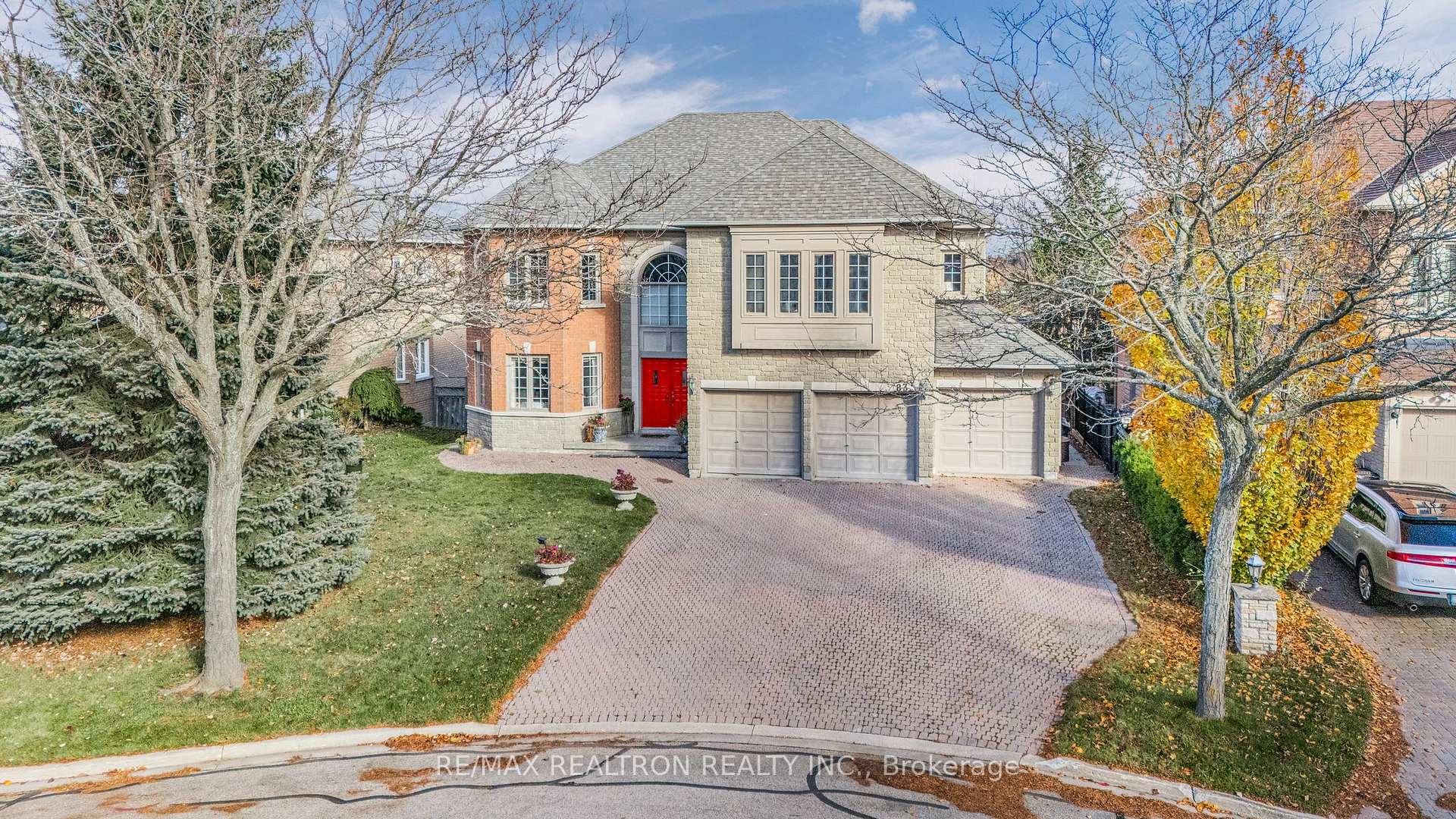 Photo 1 of 83 Emerald Garden Court, Markham, Cachet — HOMEH