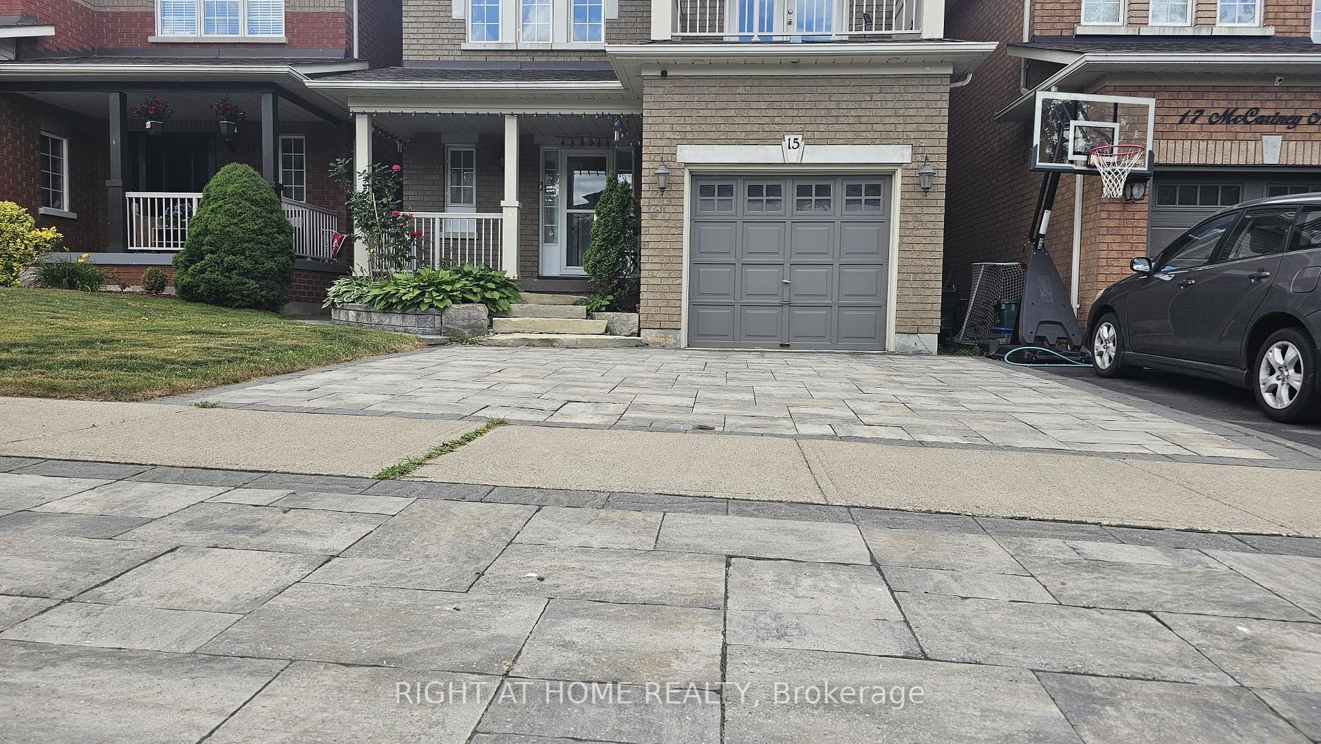 Photo 2 of 15 Mccartney Avenue, Whitby, Williamsburg — HOMEH