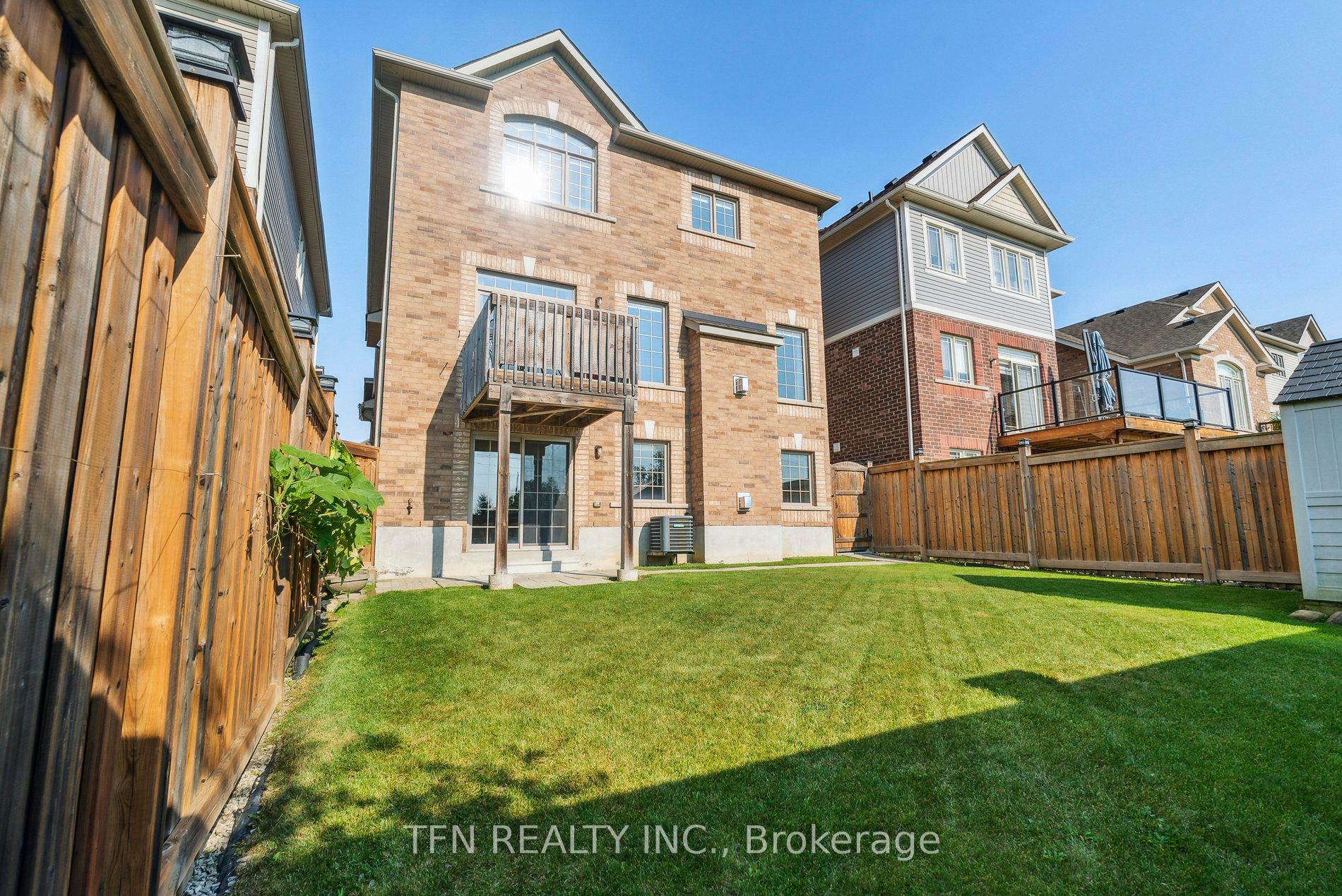 Photo 80 of 72 Cauthers Crescent, New Tecumseth, Rural New Tecumseth — HOMEH