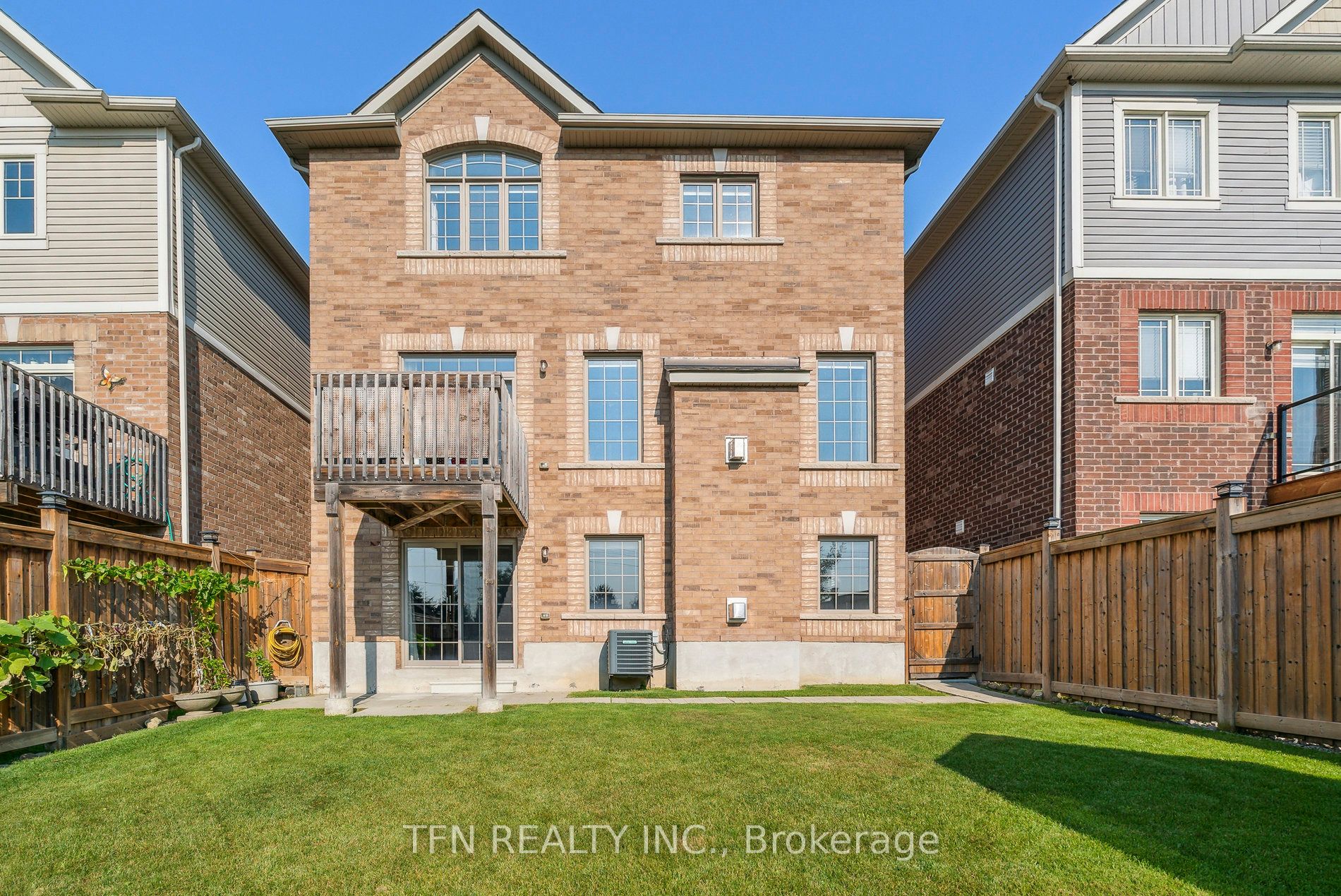 Photo 79 of 72 Cauthers Crescent, New Tecumseth, Rural New Tecumseth — HOMEH