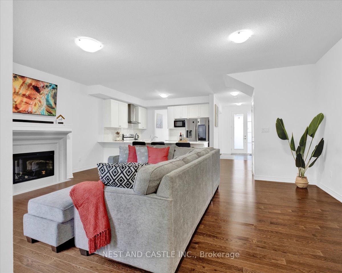 Photo 10 of 44 O'Reilly Street, Whitby, Rural Whitby — HOMEH