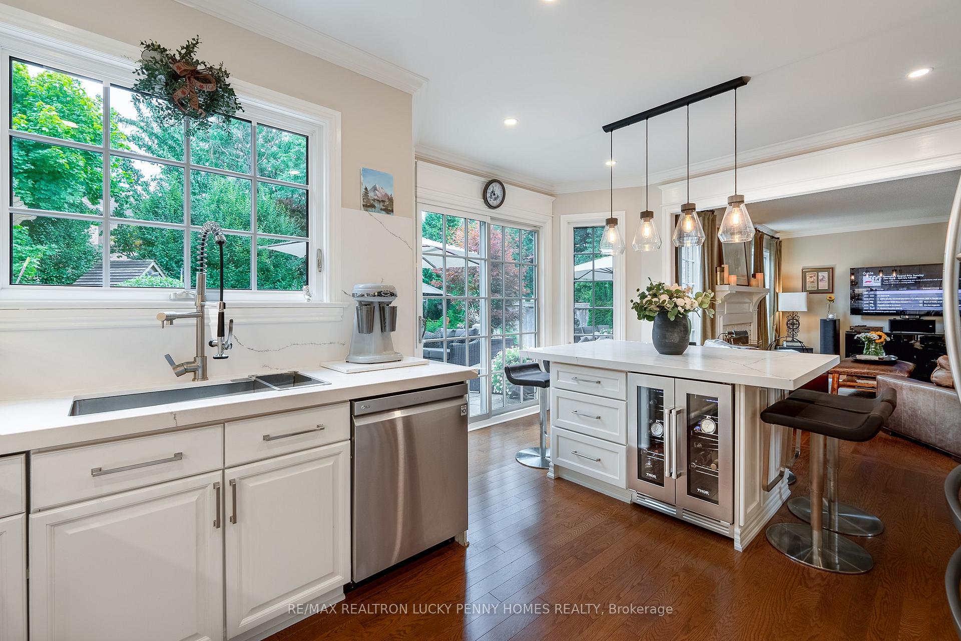 Photo 20 of 74 Braeside Square, Markham, Unionville — HOMEH
