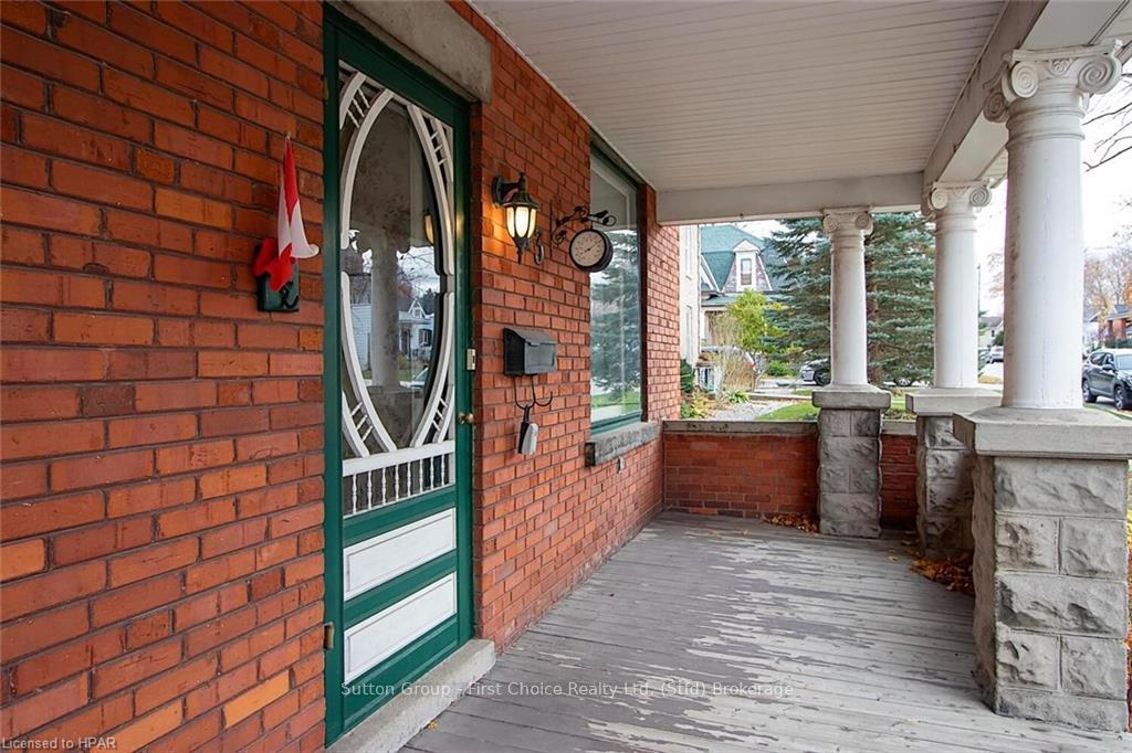 Photo 4 of 43 Toronto Street, West Perth, Mitchell — HOMEH