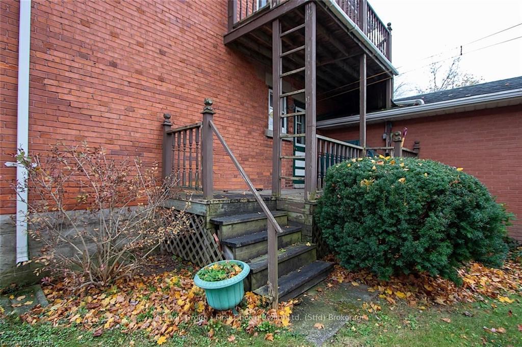 Photo 31 of 43 Toronto Street, West Perth, Mitchell — HOMEH