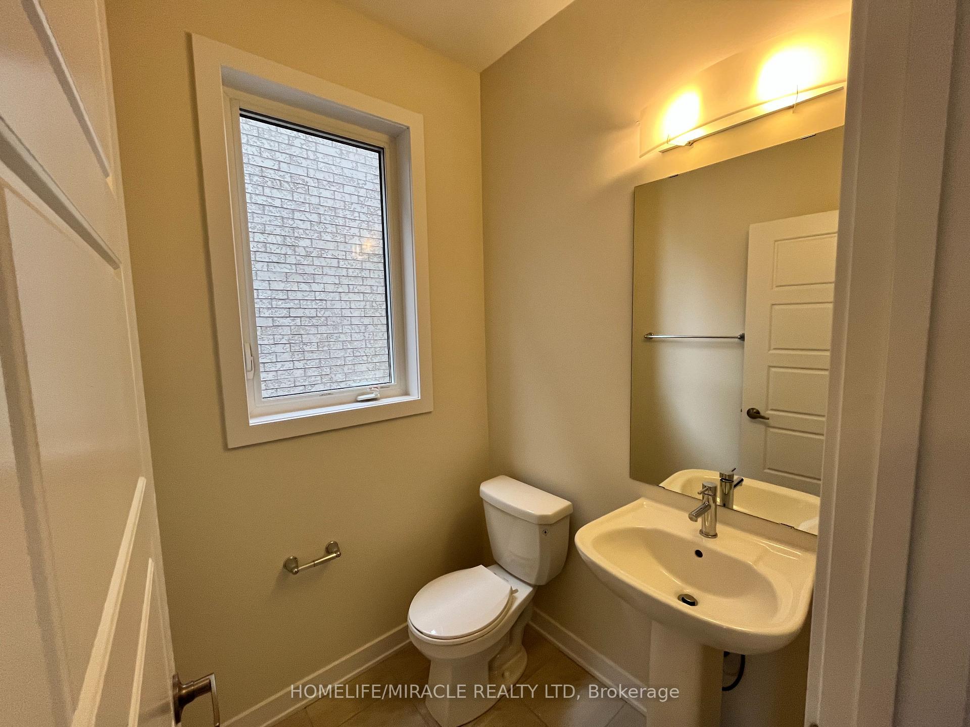 Photo 4 of 106 Keelson Street, Welland, Dain City — HOMEH