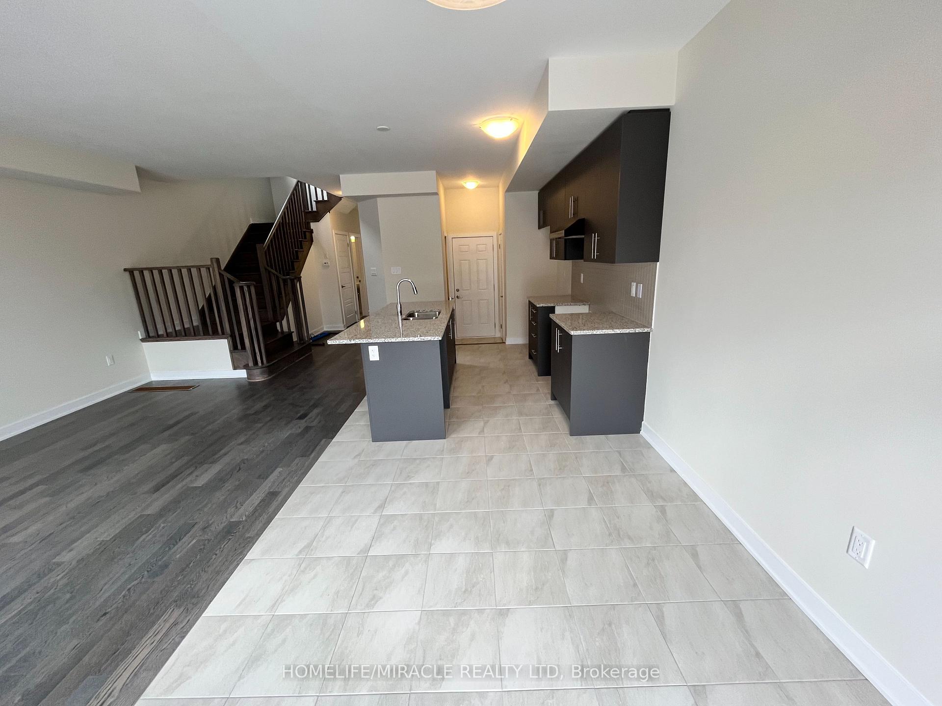 Photo 7 of 106 Keelson Street, Welland, Dain City — HOMEH