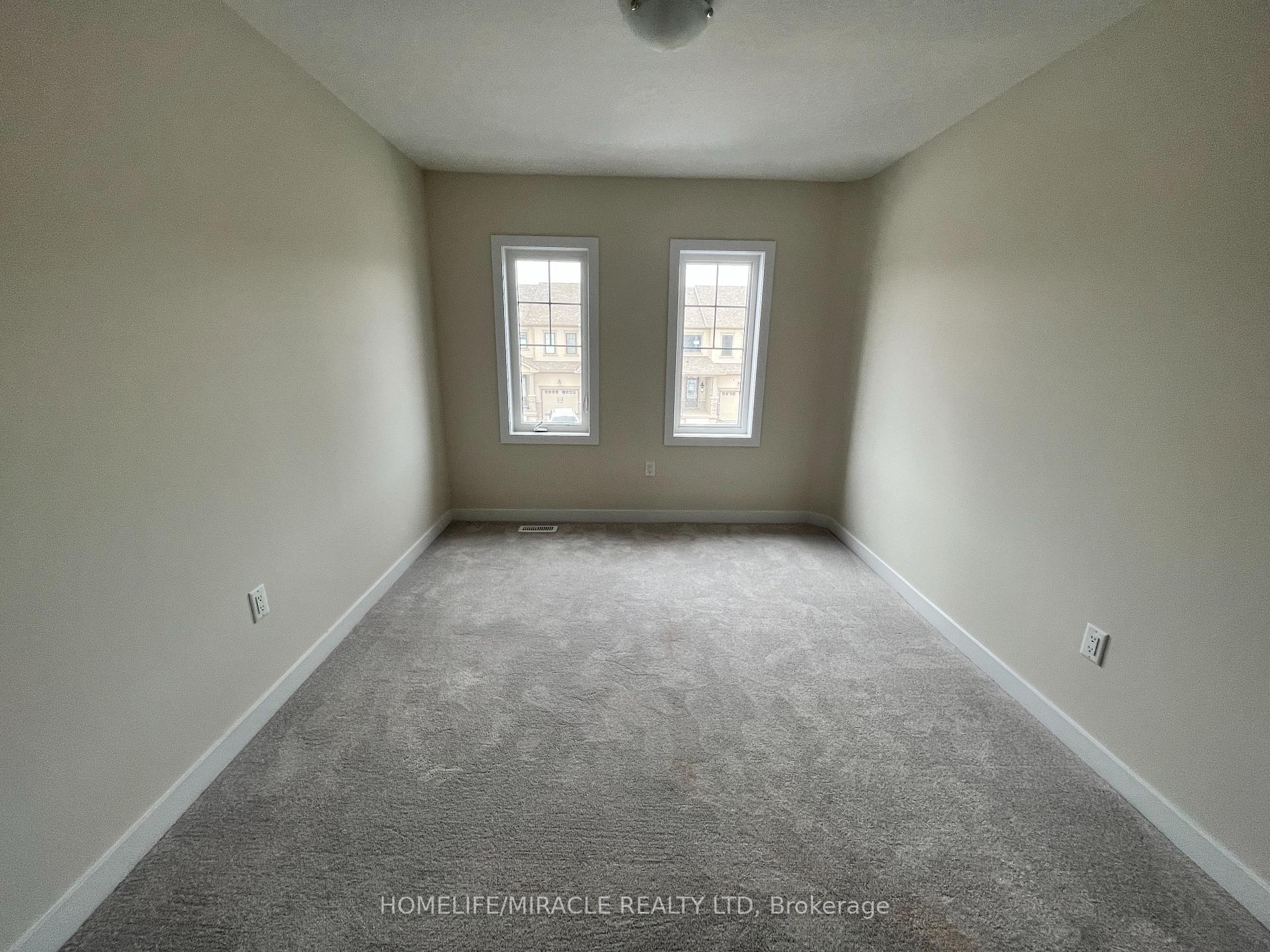 Photo 9 of 106 Keelson Street, Welland, Dain City — HOMEH