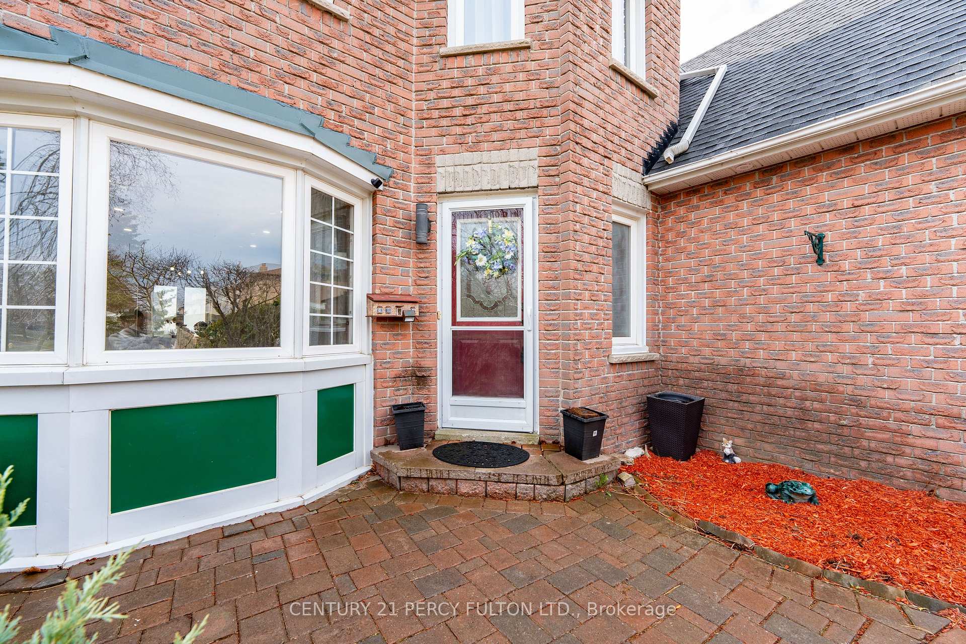 Photo 3 of 101 Sawdon Drive, Whitby, Blue Grass Meadows — HOMEH