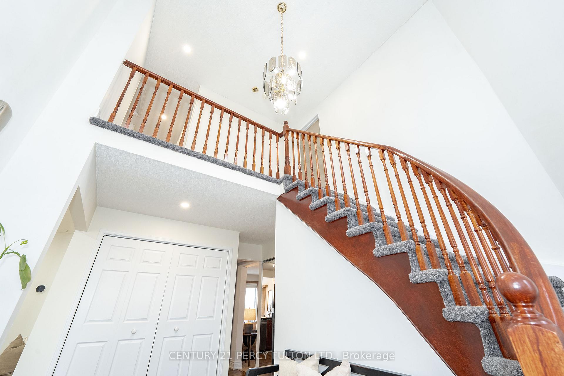 Photo 5 of 101 Sawdon Drive, Whitby, Blue Grass Meadows — HOMEH