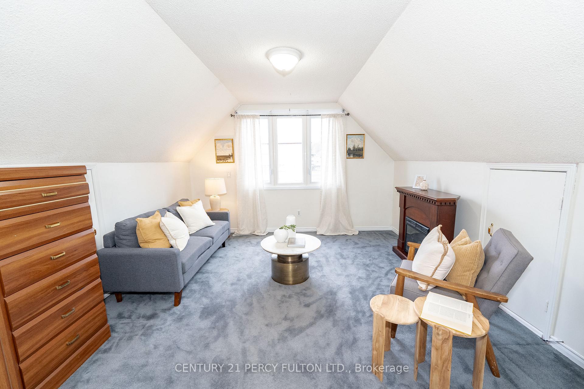 Photo 24 of 101 Sawdon Drive, Whitby, Blue Grass Meadows — HOMEH