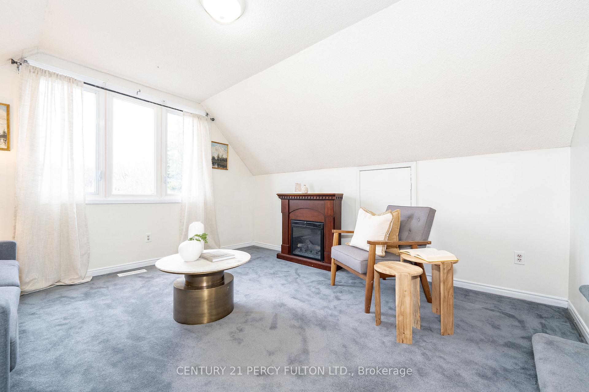 Photo 25 of 101 Sawdon Drive, Whitby, Blue Grass Meadows — HOMEH