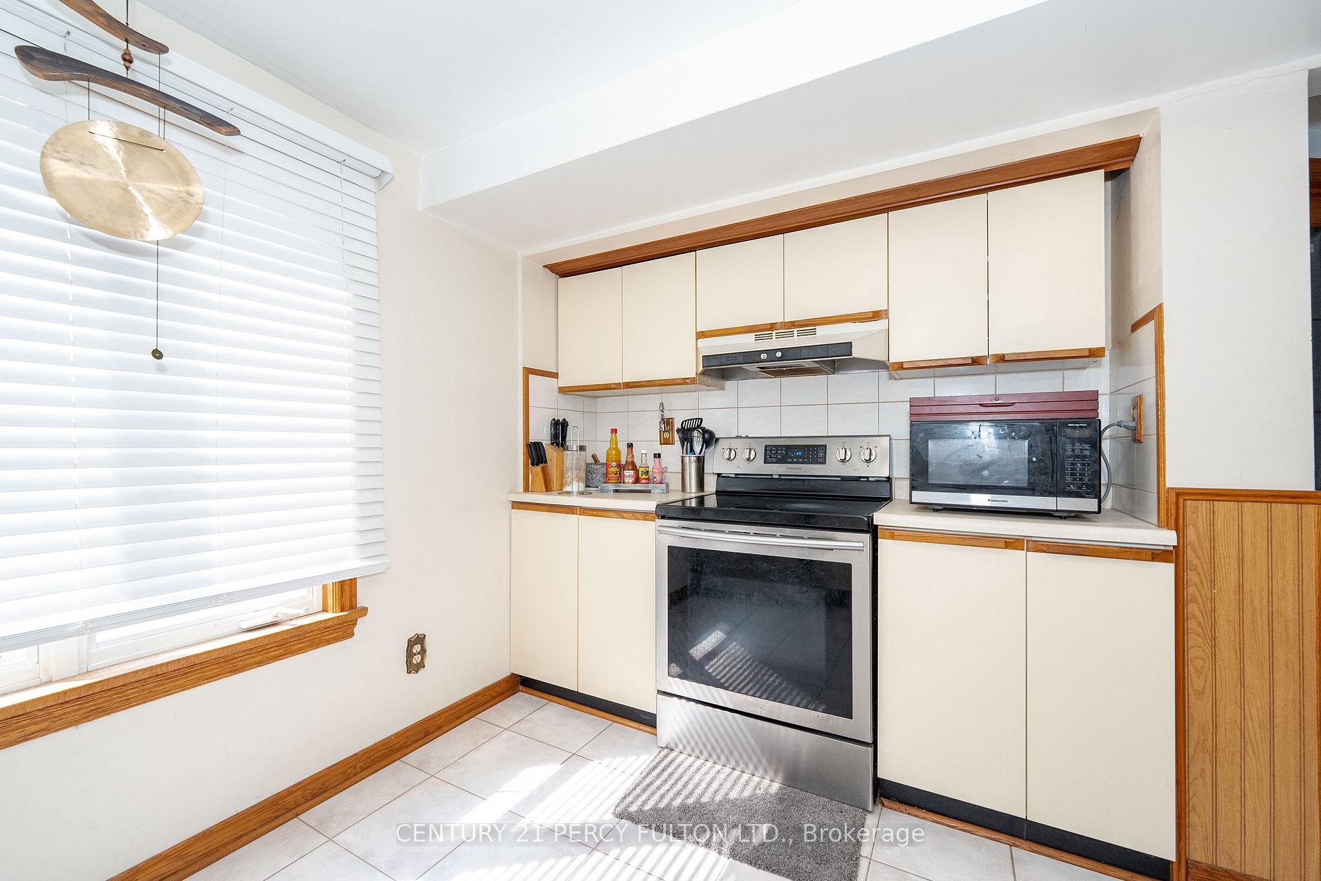 Photo 40 of 101 Sawdon Drive, Whitby, Blue Grass Meadows — HOMEH