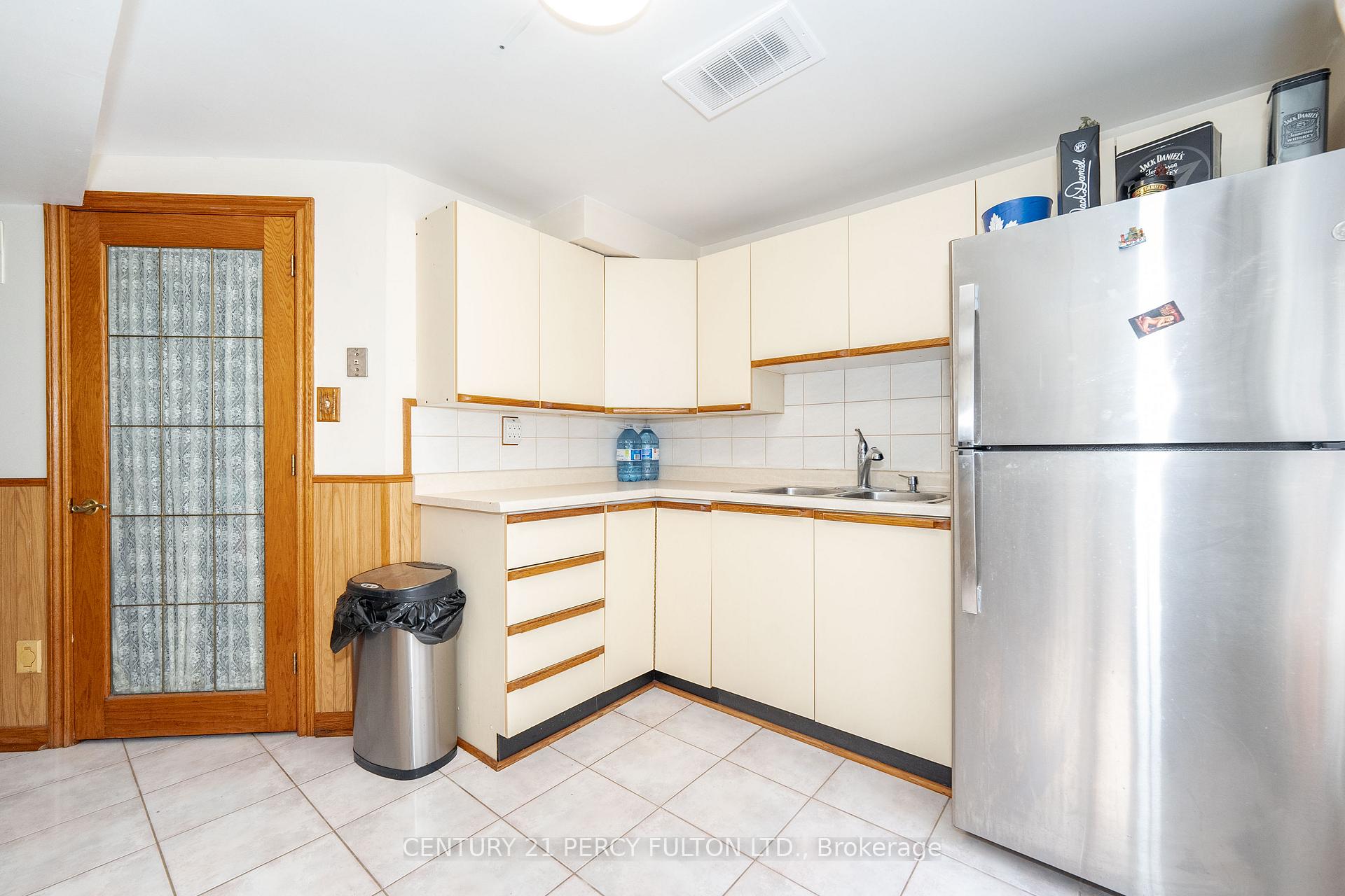 Photo 41 of 101 Sawdon Drive, Whitby, Blue Grass Meadows — HOMEH