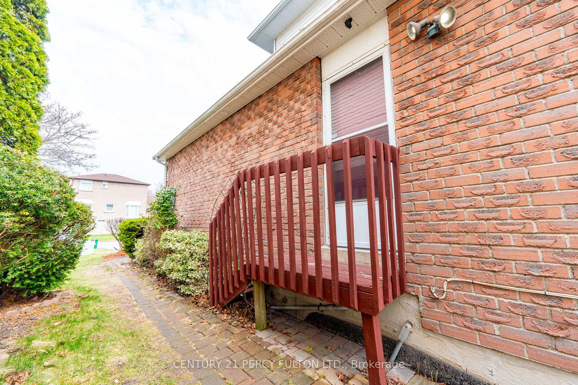 Photo 45 of 101 Sawdon Drive, Whitby, Blue Grass Meadows — HOMEH