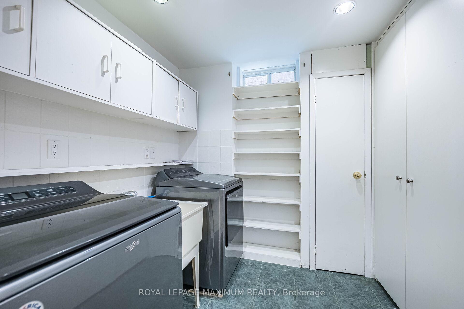 Photo 46 of 141 Panorama Crescent, Vaughan, Elder Mills — HOMEH