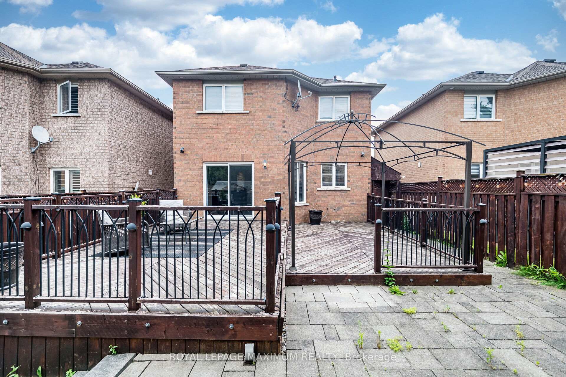 Photo 49 of 141 Panorama Crescent, Vaughan, Elder Mills — HOMEH