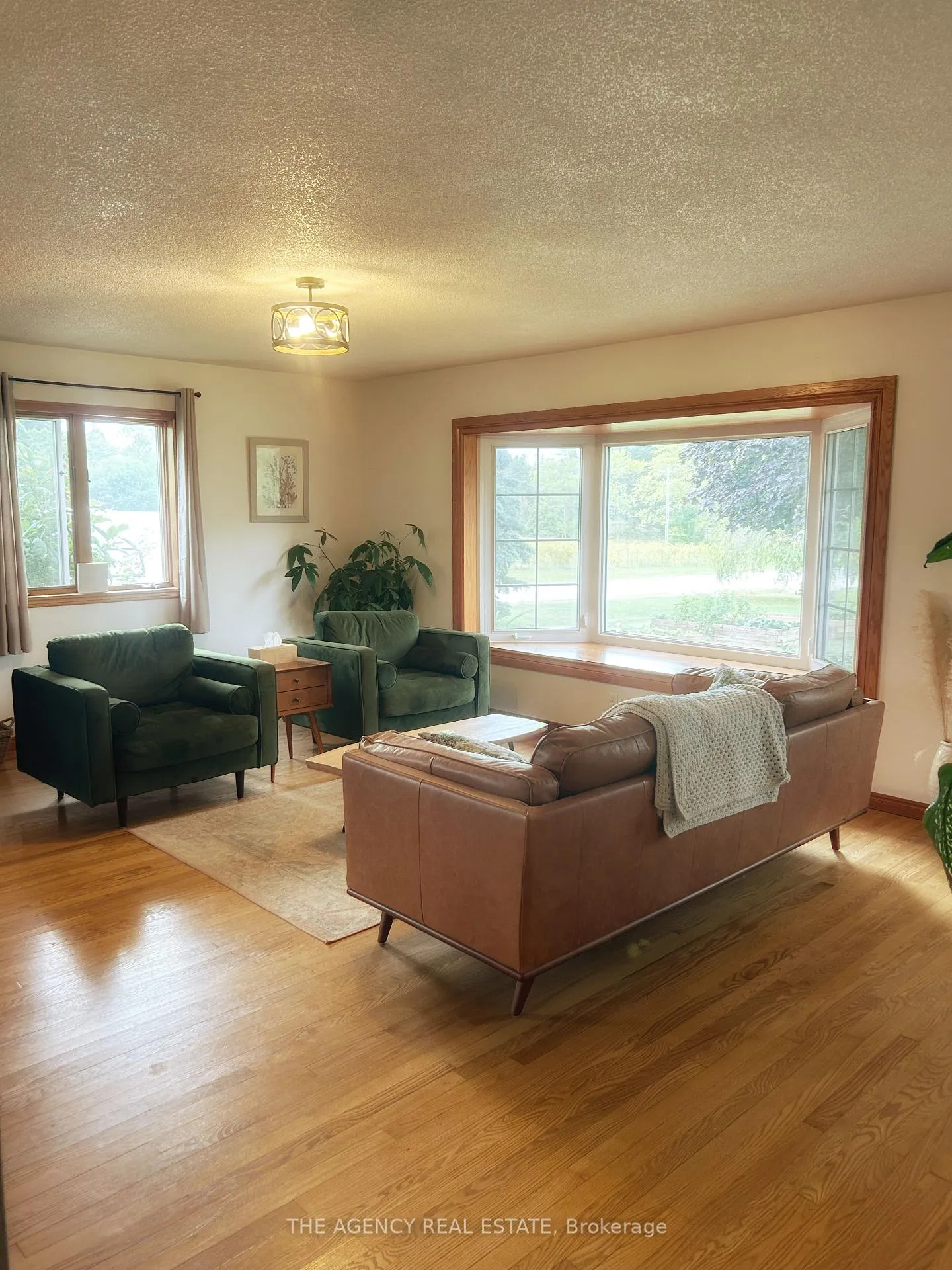Photo 11 of 75652 Bluewater Highway, Bluewater, Bayfield — HOMEH