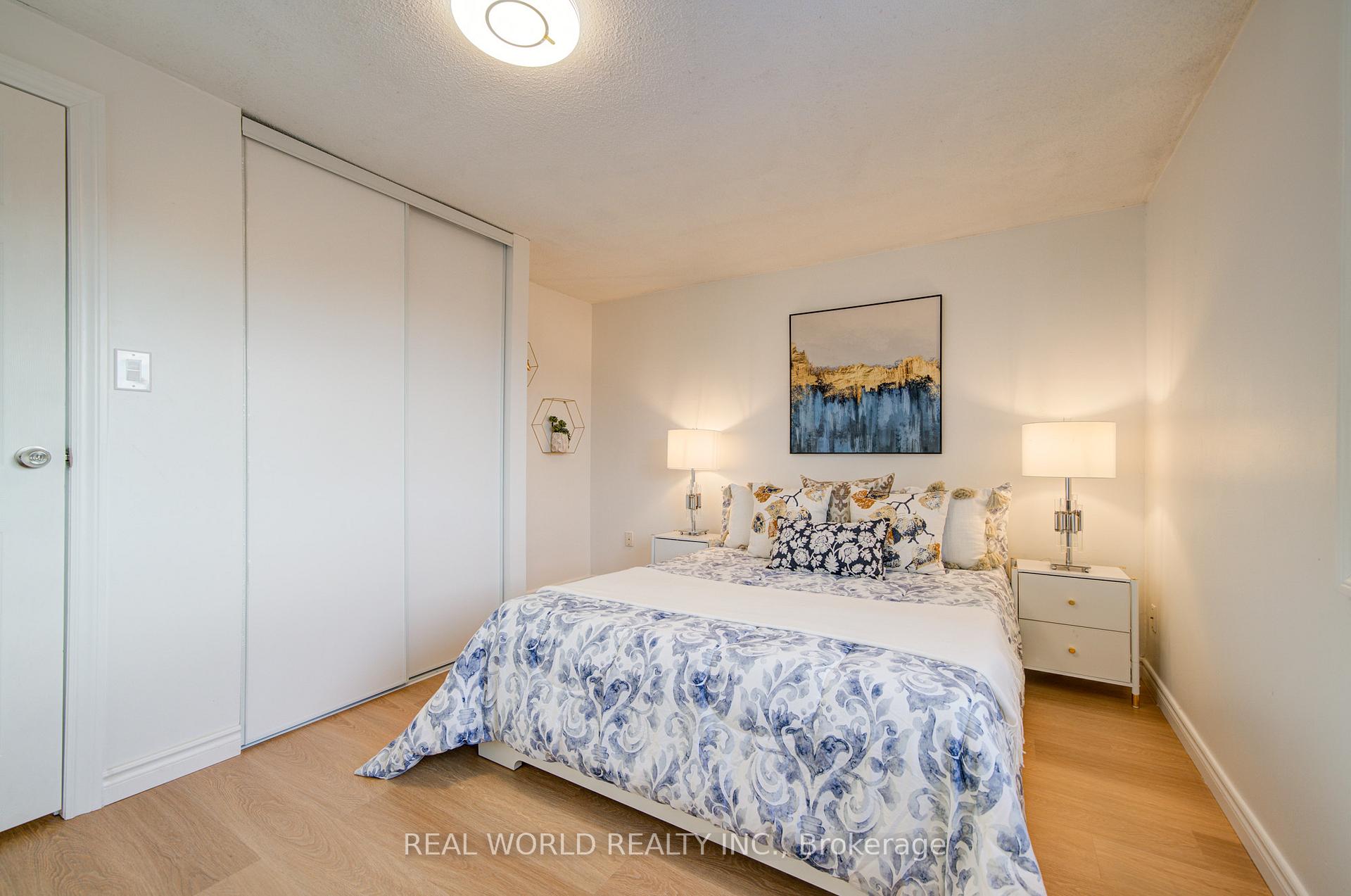 Photo 15 of 116 Appleby Crescent, Markham, Milliken Mills West — HOMEH