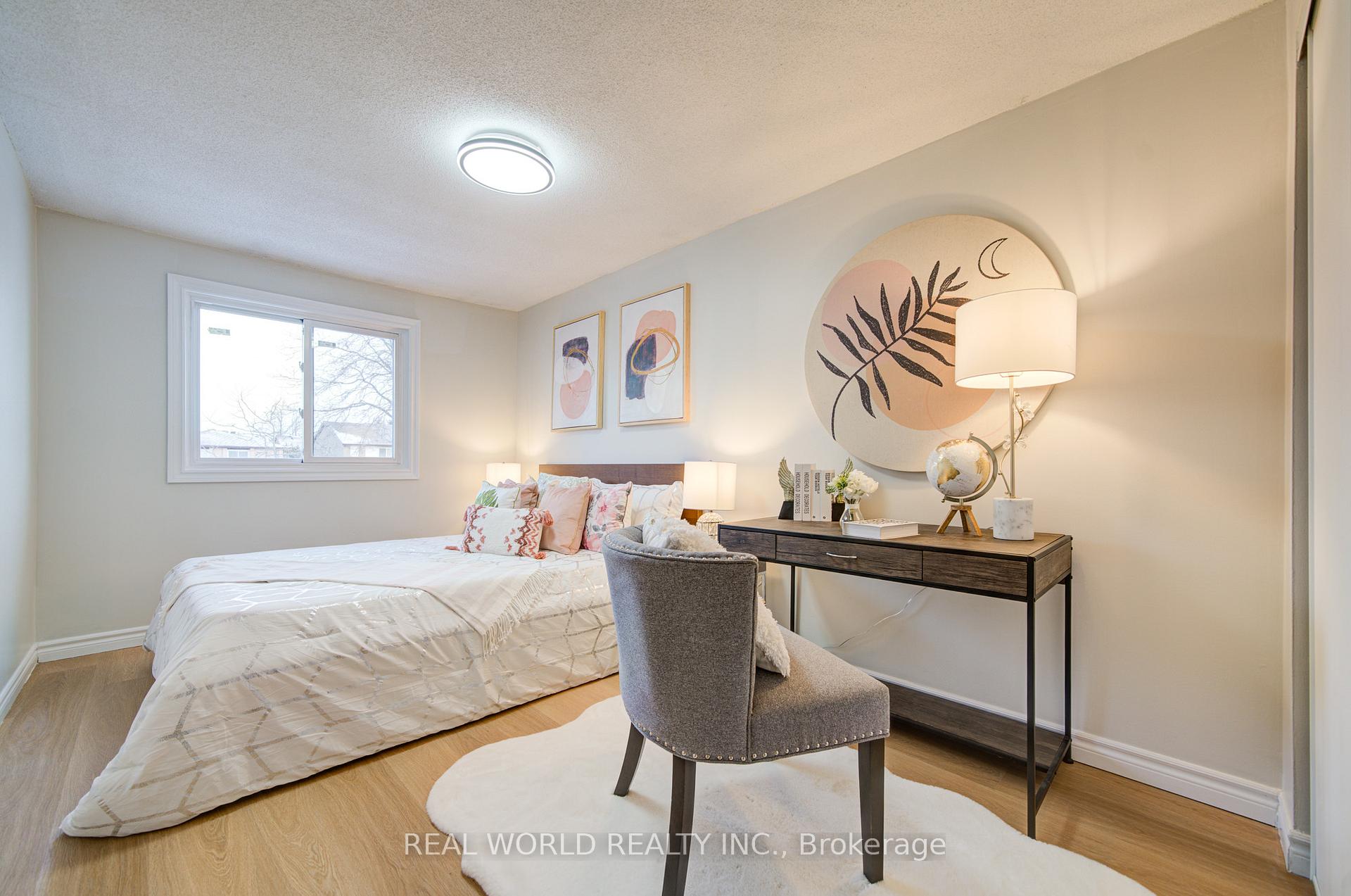 Photo 17 of 116 Appleby Crescent, Markham, Milliken Mills West — HOMEH