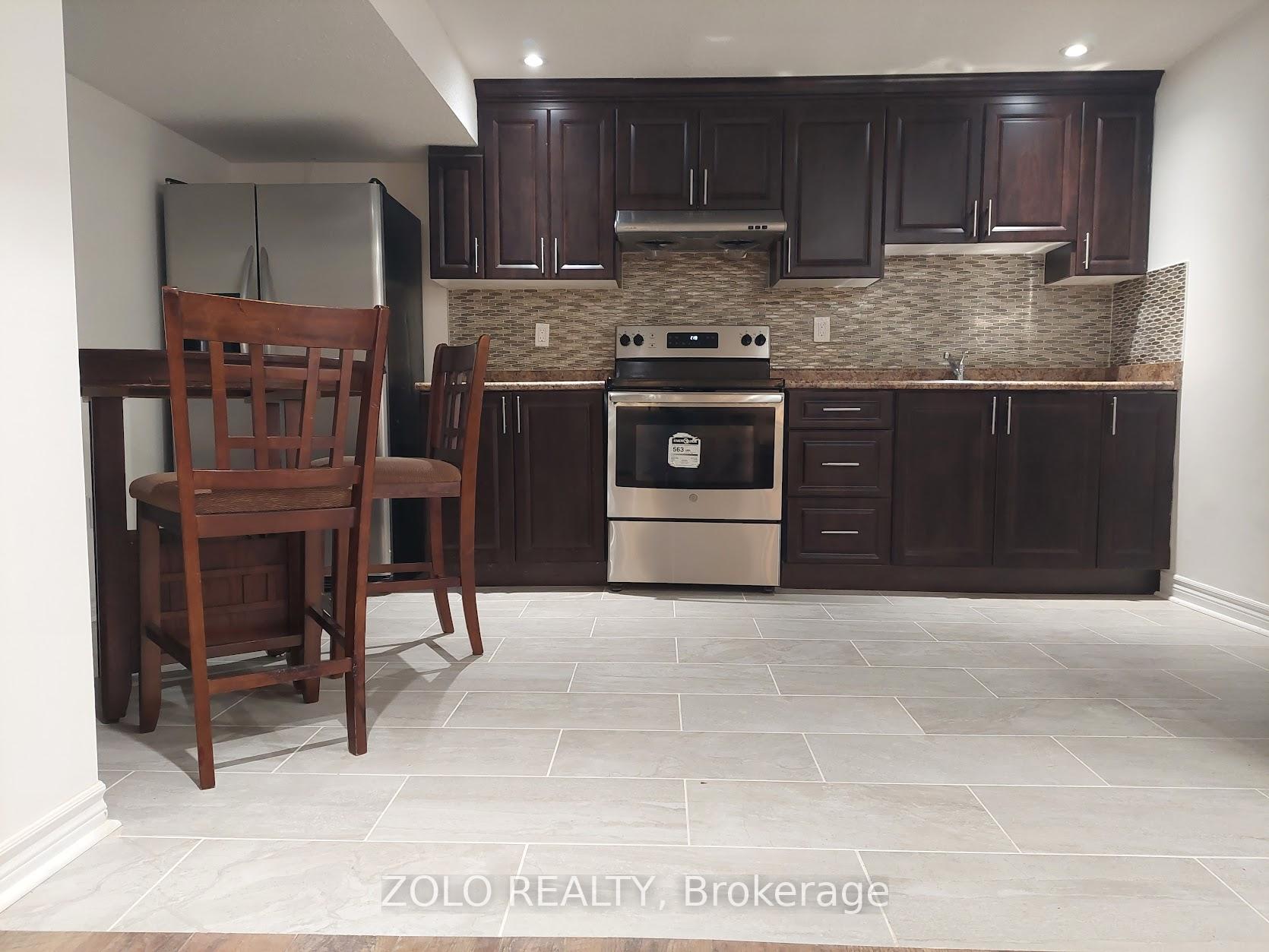 Photo 7 of 61 Bluebell Crescent, Whitby, Lynde Creek — HOMEH
