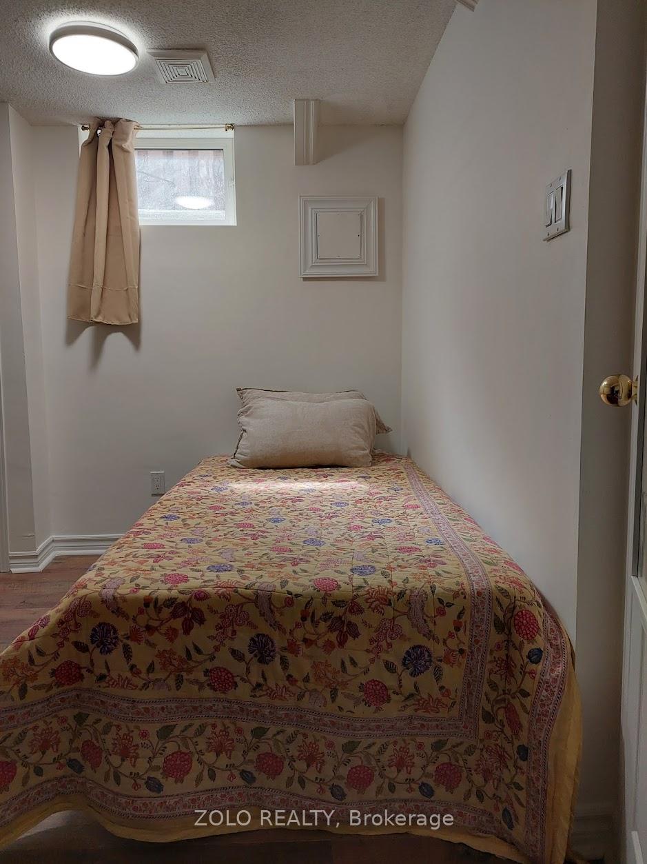 Photo 17 of 61 Bluebell Crescent, Whitby, Lynde Creek — HOMEH