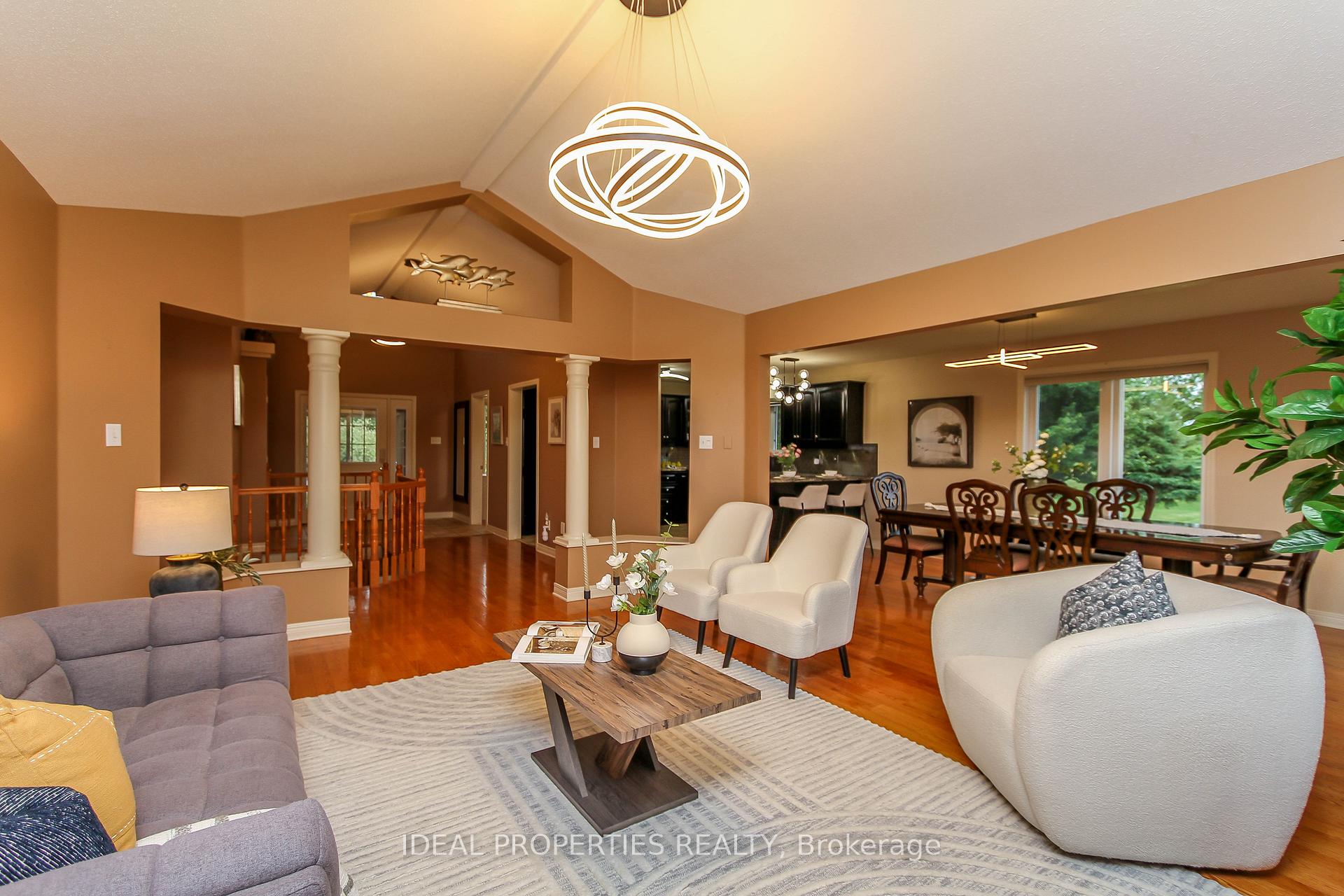 Photo 11 of 208 Pine Ridge Drive, Beckwith, Beckwith Twp — HOMEH