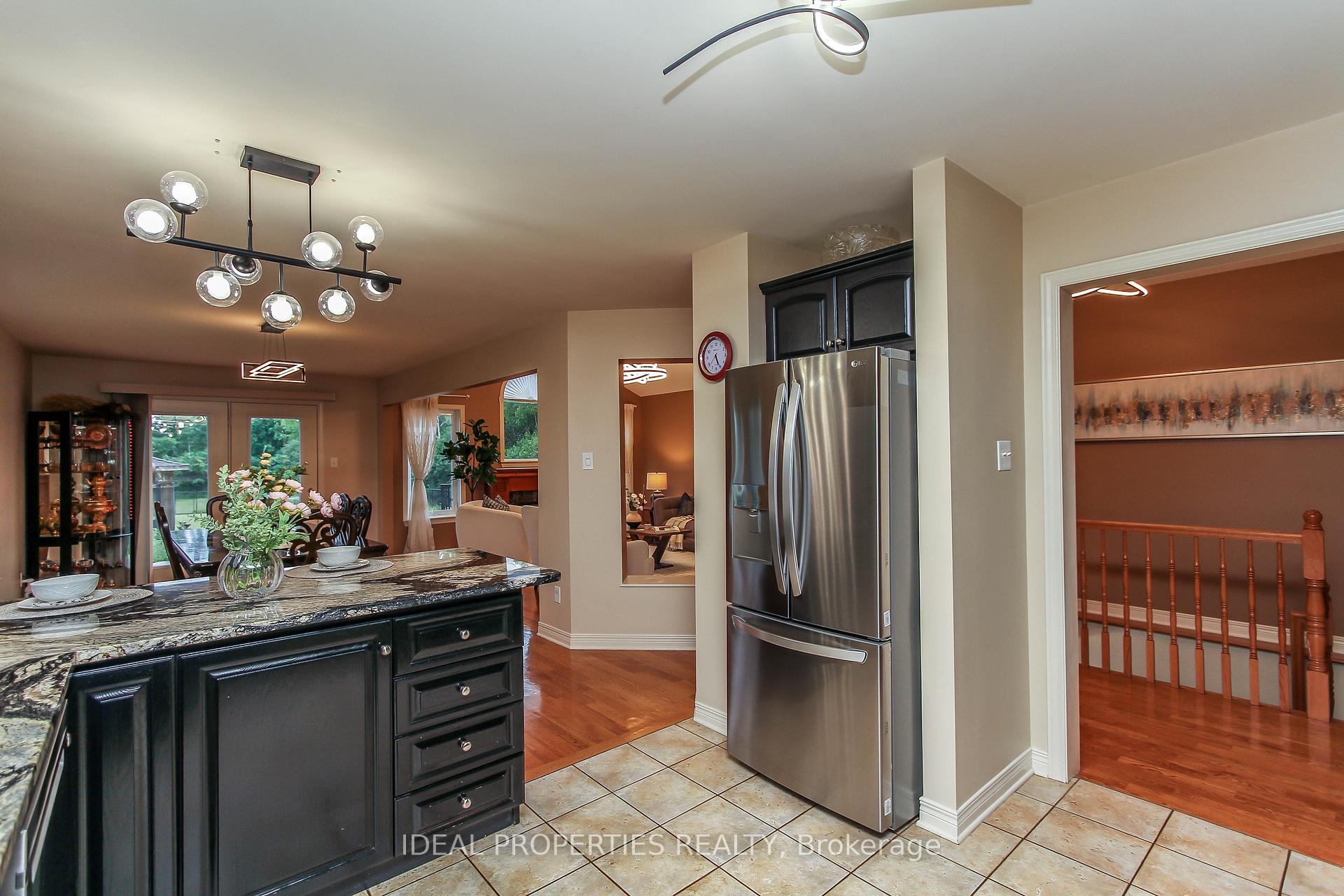 Photo 19 of 208 Pine Ridge Drive, Beckwith, Beckwith Twp — HOMEH
