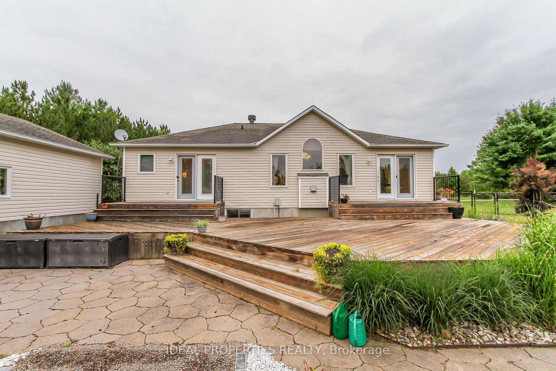 Photo 40 of 208 Pine Ridge Drive, Beckwith, Beckwith Twp — HOMEH