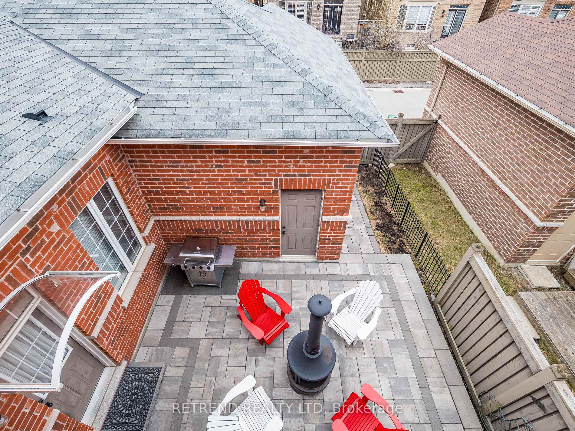 Photo 30 of 119 Barons Street, Vaughan, Kleinburg — HOMEH