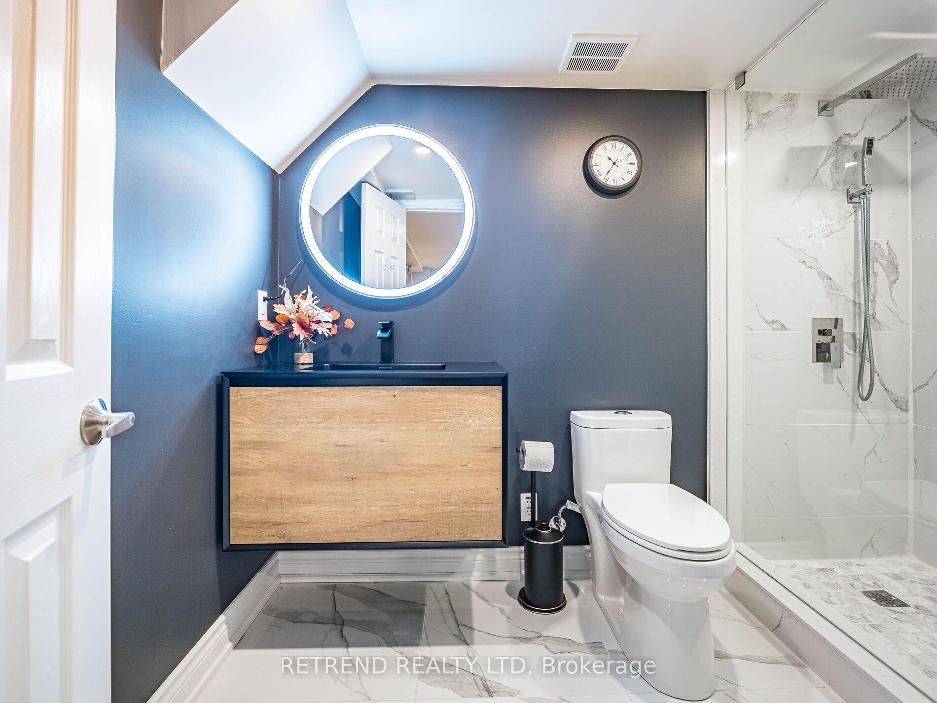 Photo 43 of 119 Barons Street, Vaughan, Kleinburg — HOMEH