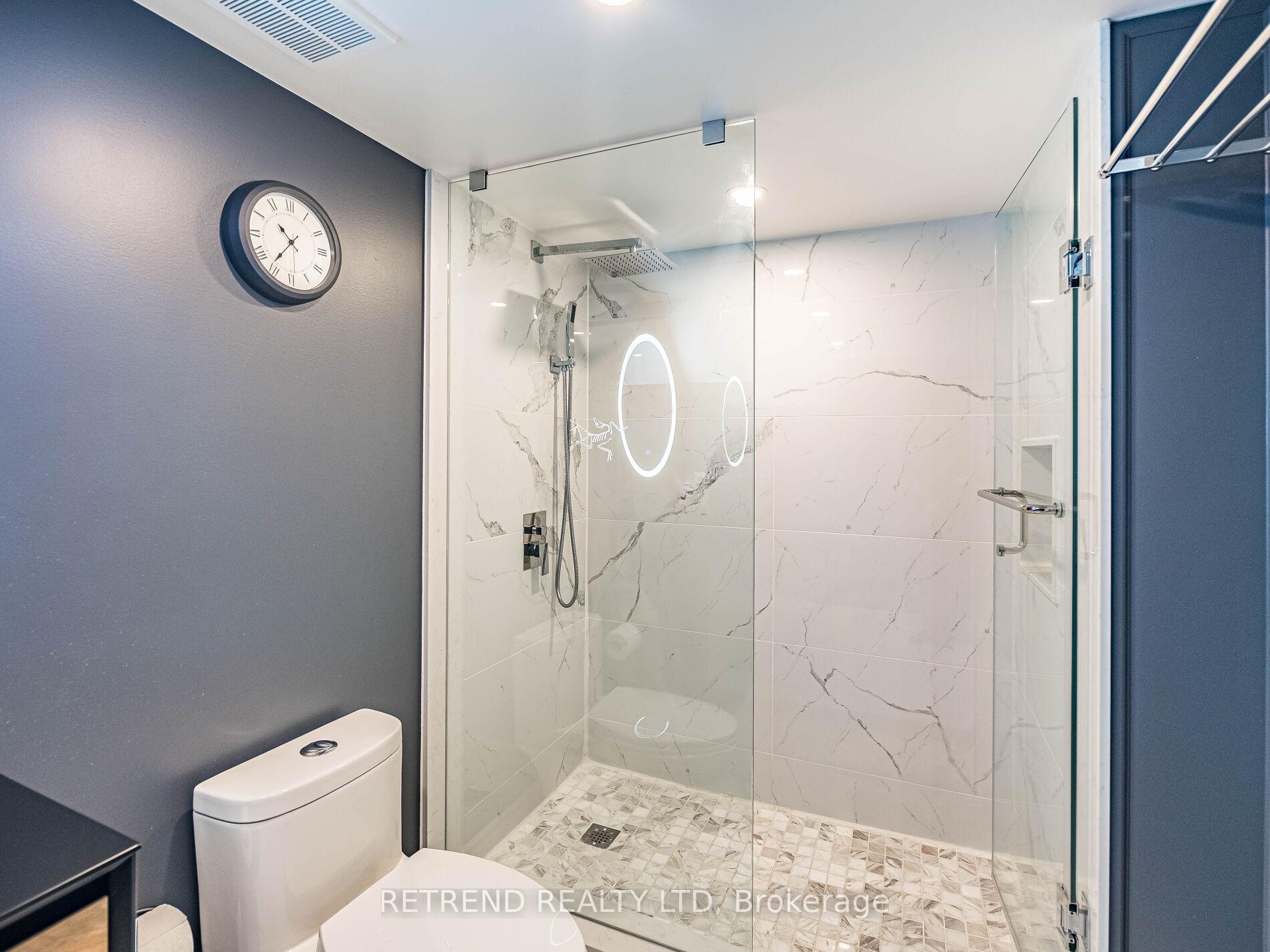 Photo 44 of 119 Barons Street, Vaughan, Kleinburg — HOMEH