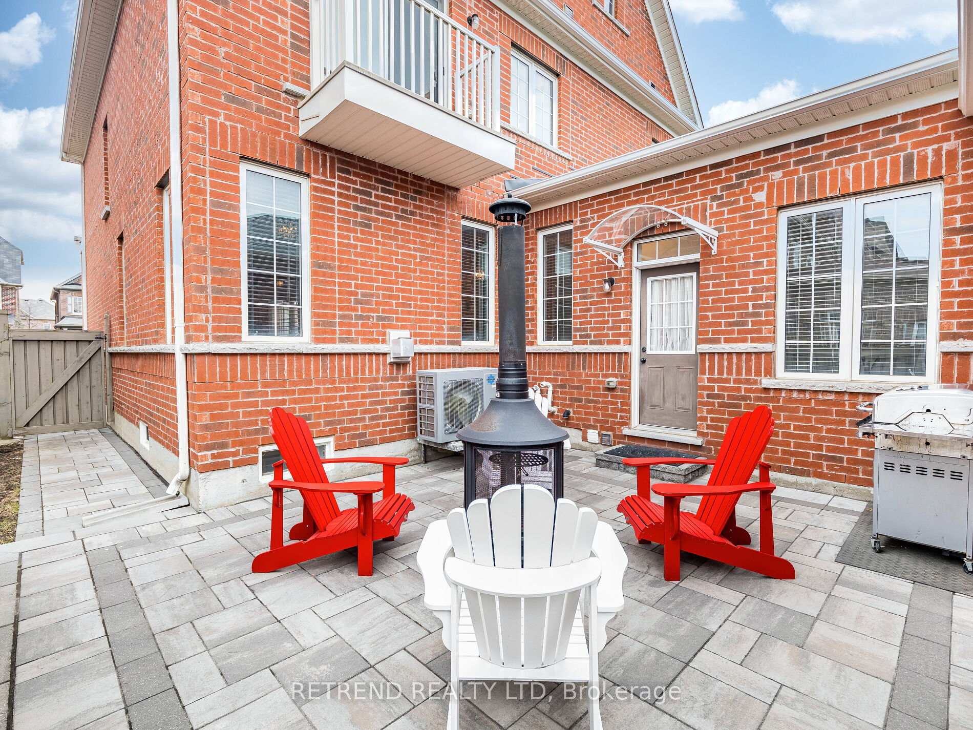 Photo 49 of 119 Barons Street, Vaughan, Kleinburg — HOMEH