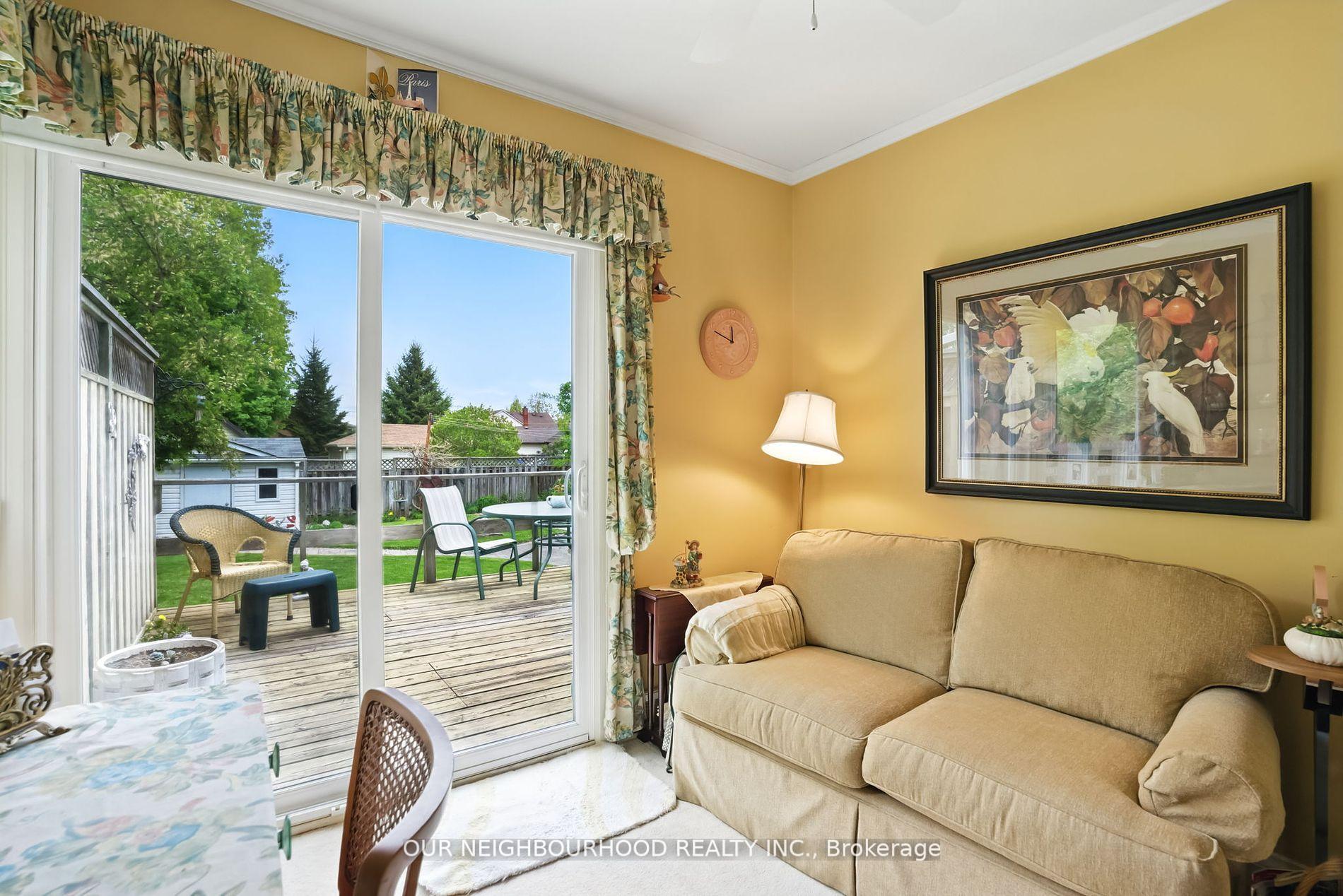 Photo 19 of 303 Byron Street N, Whitby, Downtown Whitby — HOMEH