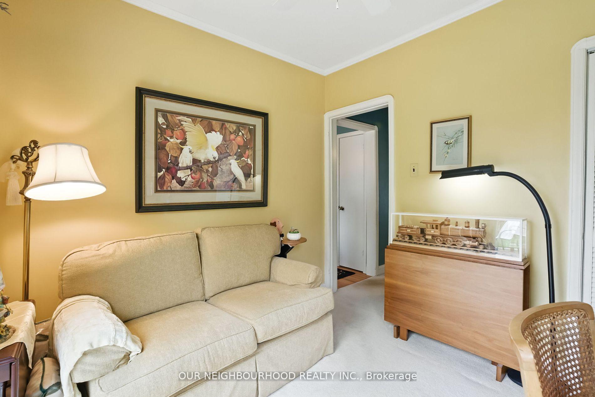 Photo 20 of 303 Byron Street N, Whitby, Downtown Whitby — HOMEH