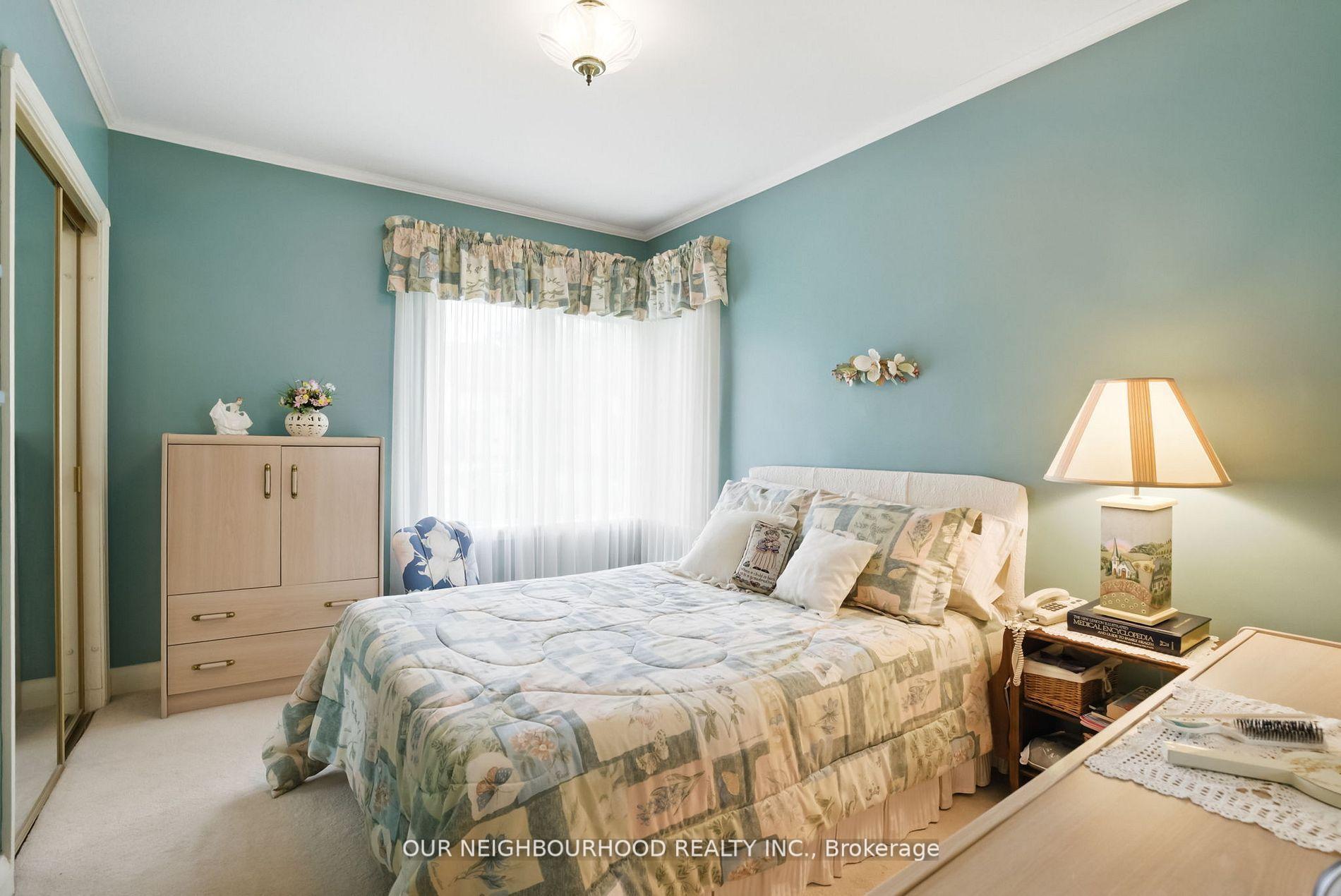 Photo 22 of 303 Byron Street N, Whitby, Downtown Whitby — HOMEH