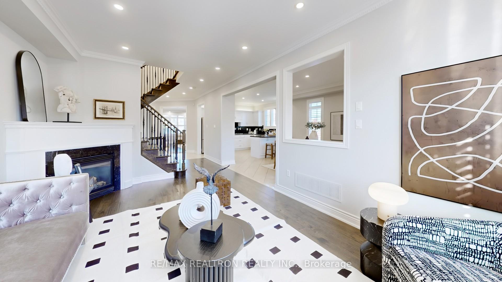 Photo 15 of 97 Kenilworth Gate, Markham, Cornell — HOMEH