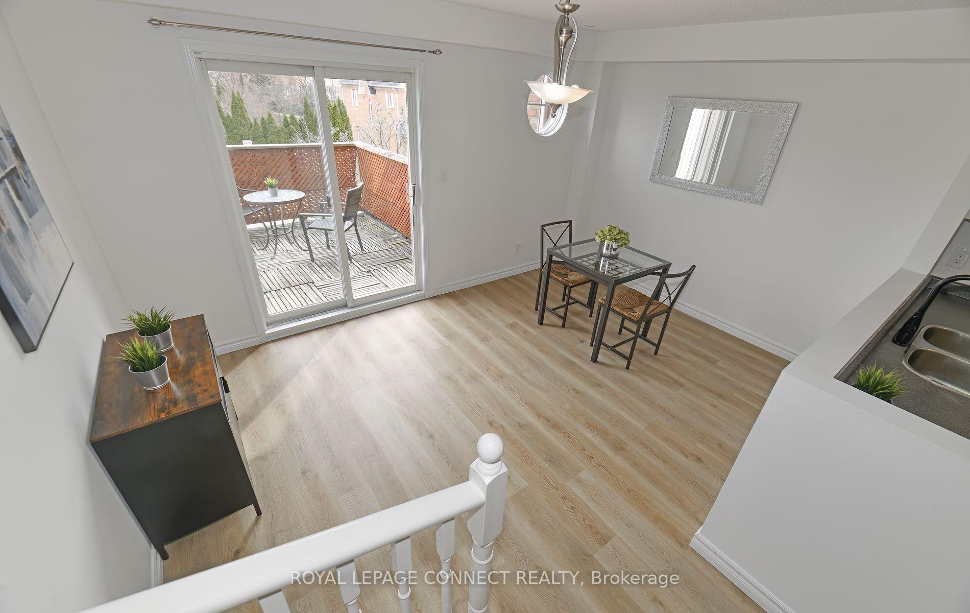 Photo 16 of 85 Sprucedale Way, Whitby, Pringle Creek — HOMEH