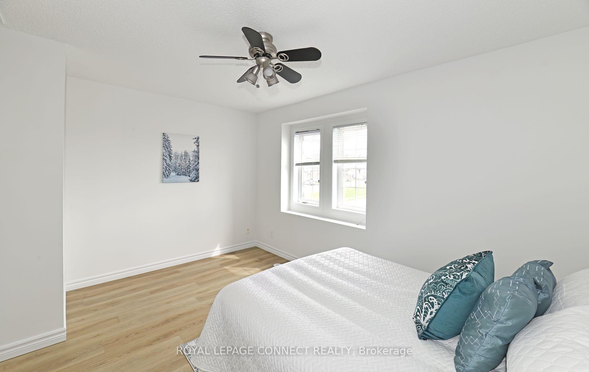 Photo 22 of 85 Sprucedale Way, Whitby, Pringle Creek — HOMEH