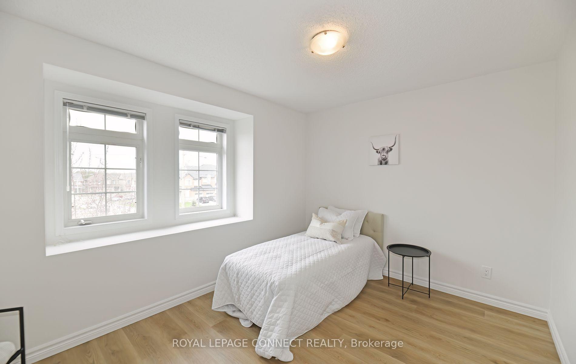Photo 28 of 85 Sprucedale Way, Whitby, Pringle Creek — HOMEH