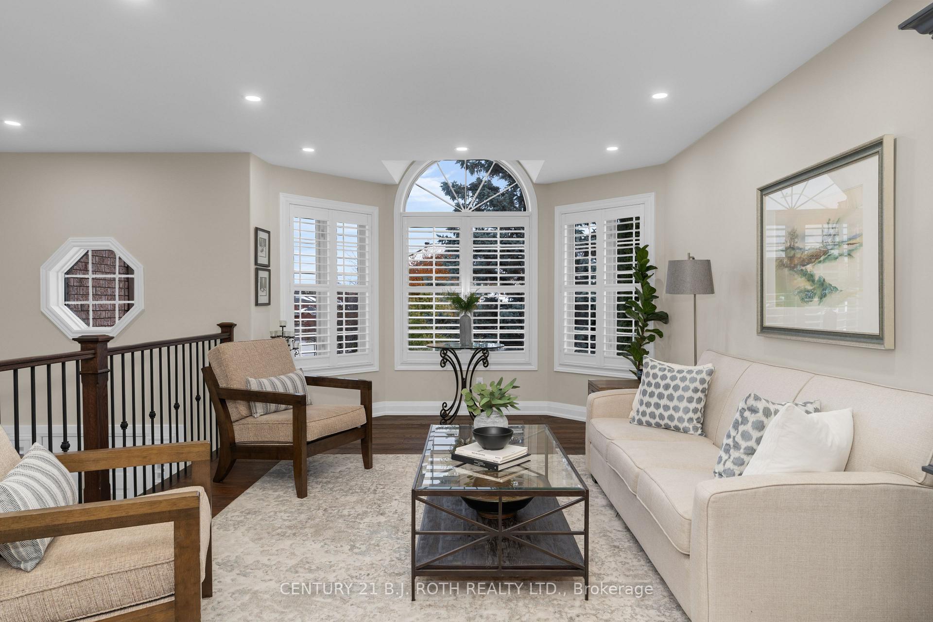 Photo 7 of 14 Brookfield Crescent, Barrie, Bayshore — HOMEH