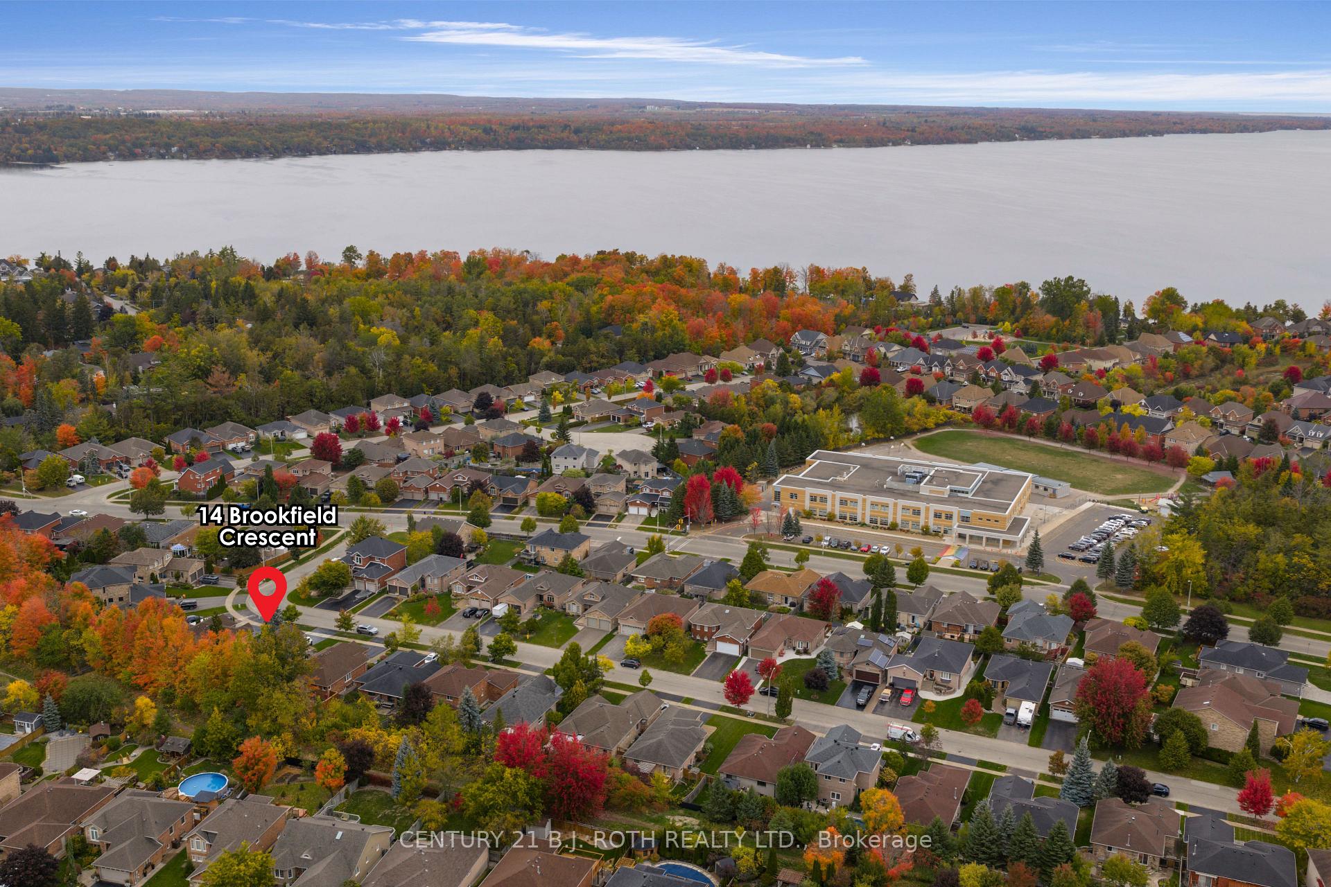Photo 34 of 14 Brookfield Crescent, Barrie, Bayshore — HOMEH
