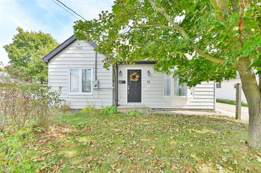 Photo 1 of 21 Herman Street, Belleville, Belleville Ward — HOMEH