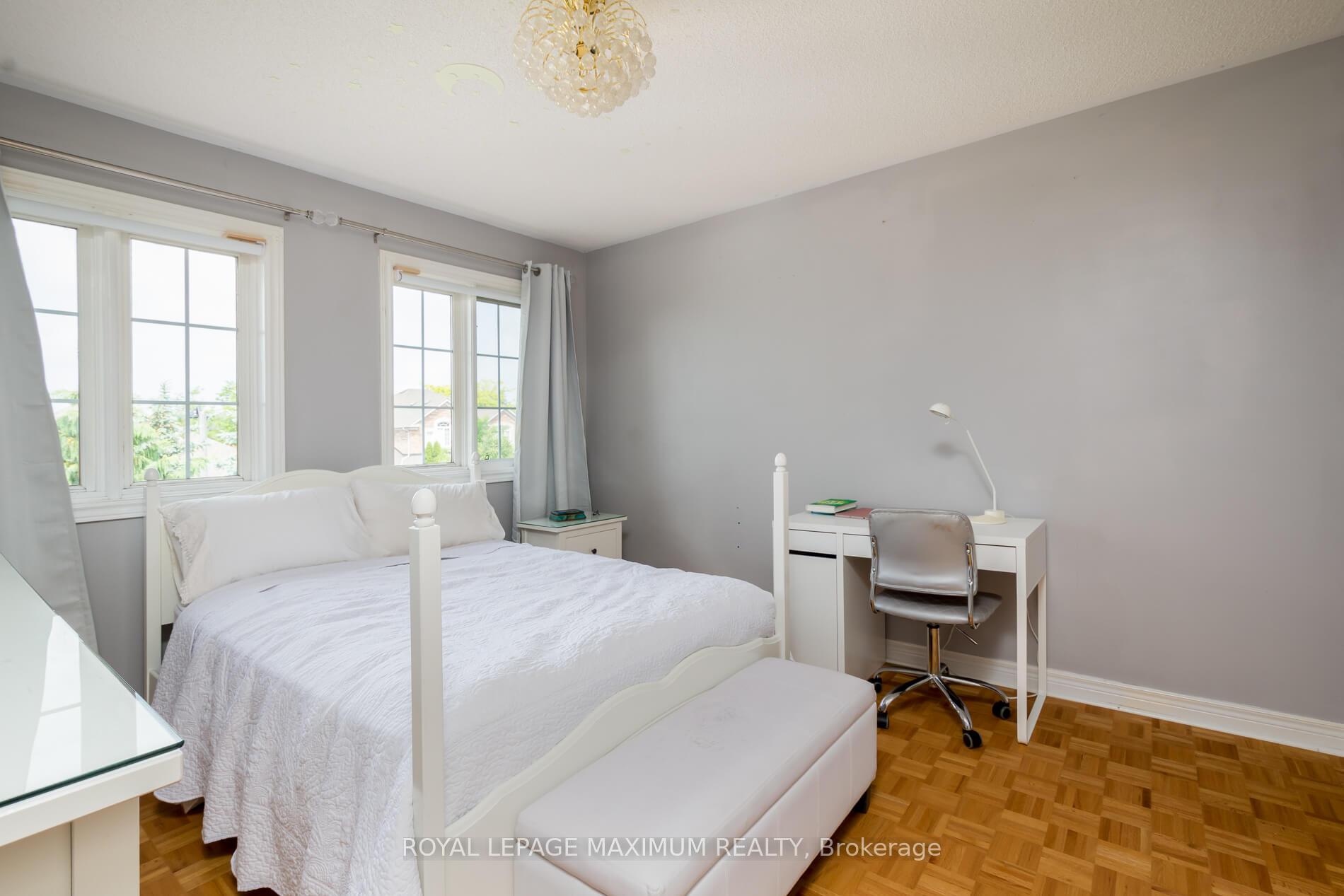 Photo 30 of 45 Windrose Court, Vaughan, East Woodbridge — HOMEH