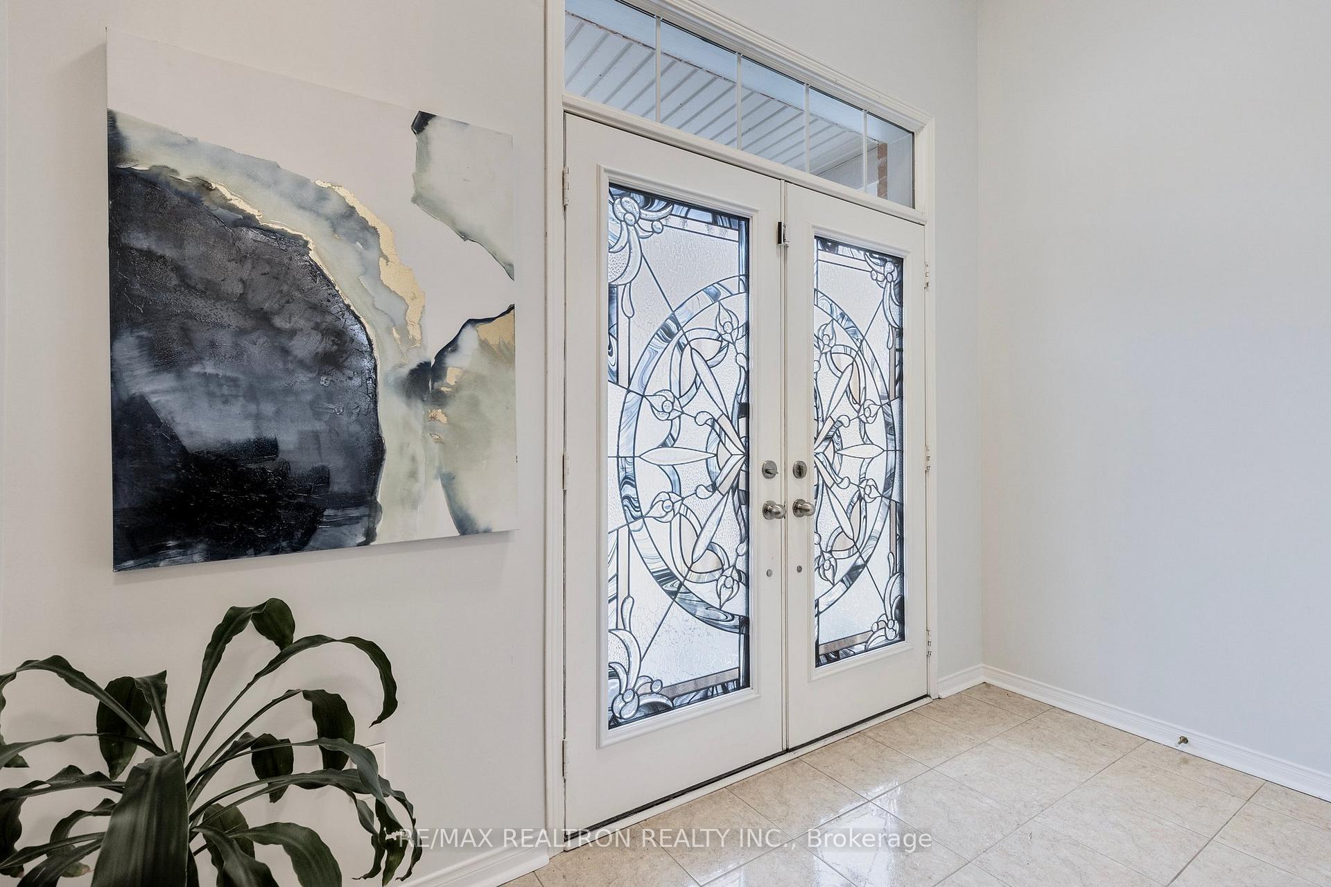 Photo 4 of 39 Pyneside Street, Markham, Cornell — HOMEH