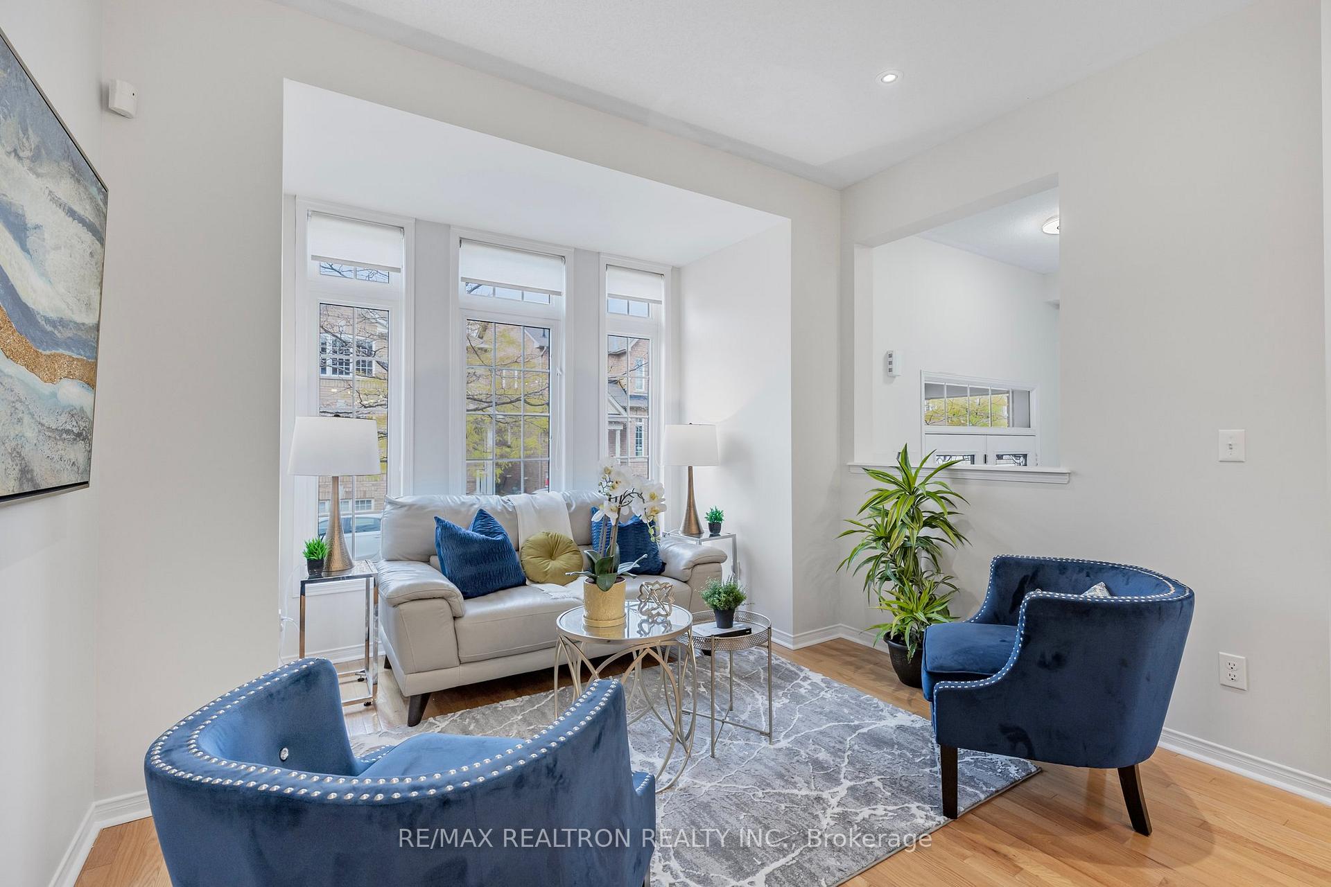 Photo 7 of 39 Pyneside Street, Markham, Cornell — HOMEH