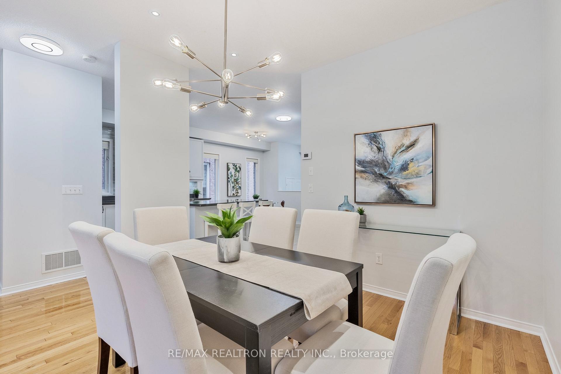 Photo 10 of 39 Pyneside Street, Markham, Cornell — HOMEH