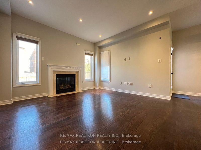 Photo 11 of 31 Blue Grouse Road, Vaughan, Patterson — HOMEH